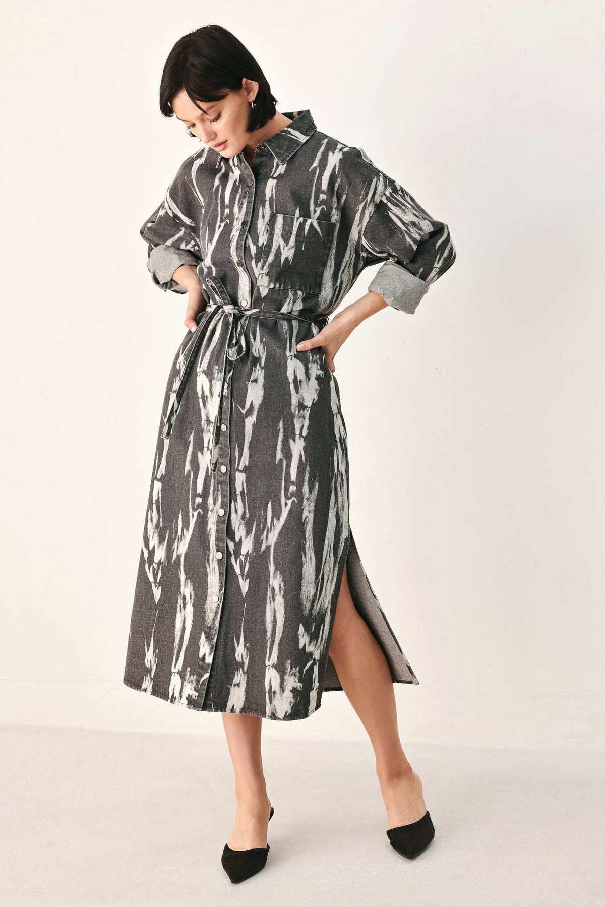 WEEKEND WANDERER GREY DENIM SHIRT DRESS