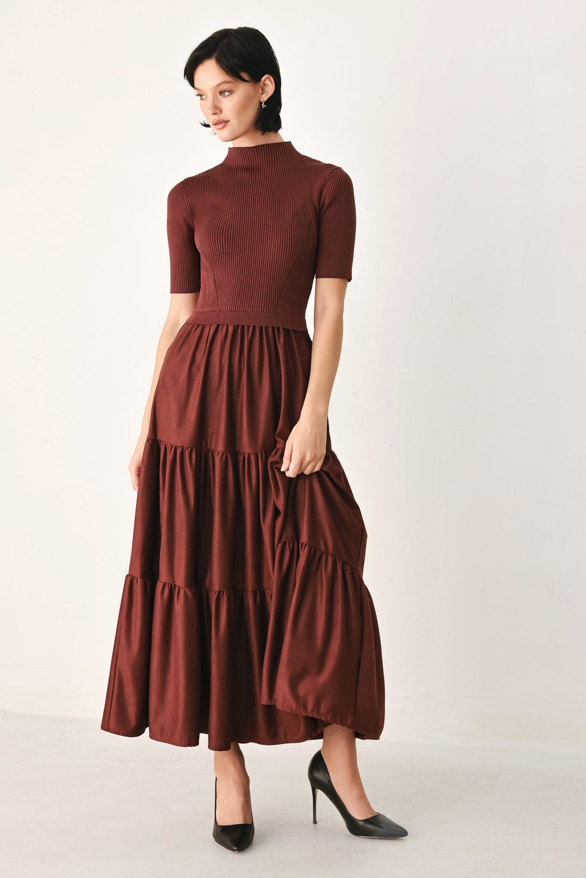 AUTUMN LOVE STORY TIERED MIDI DRESS