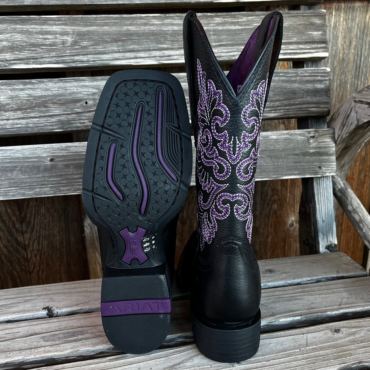 Black Round Up | Ariat Womens