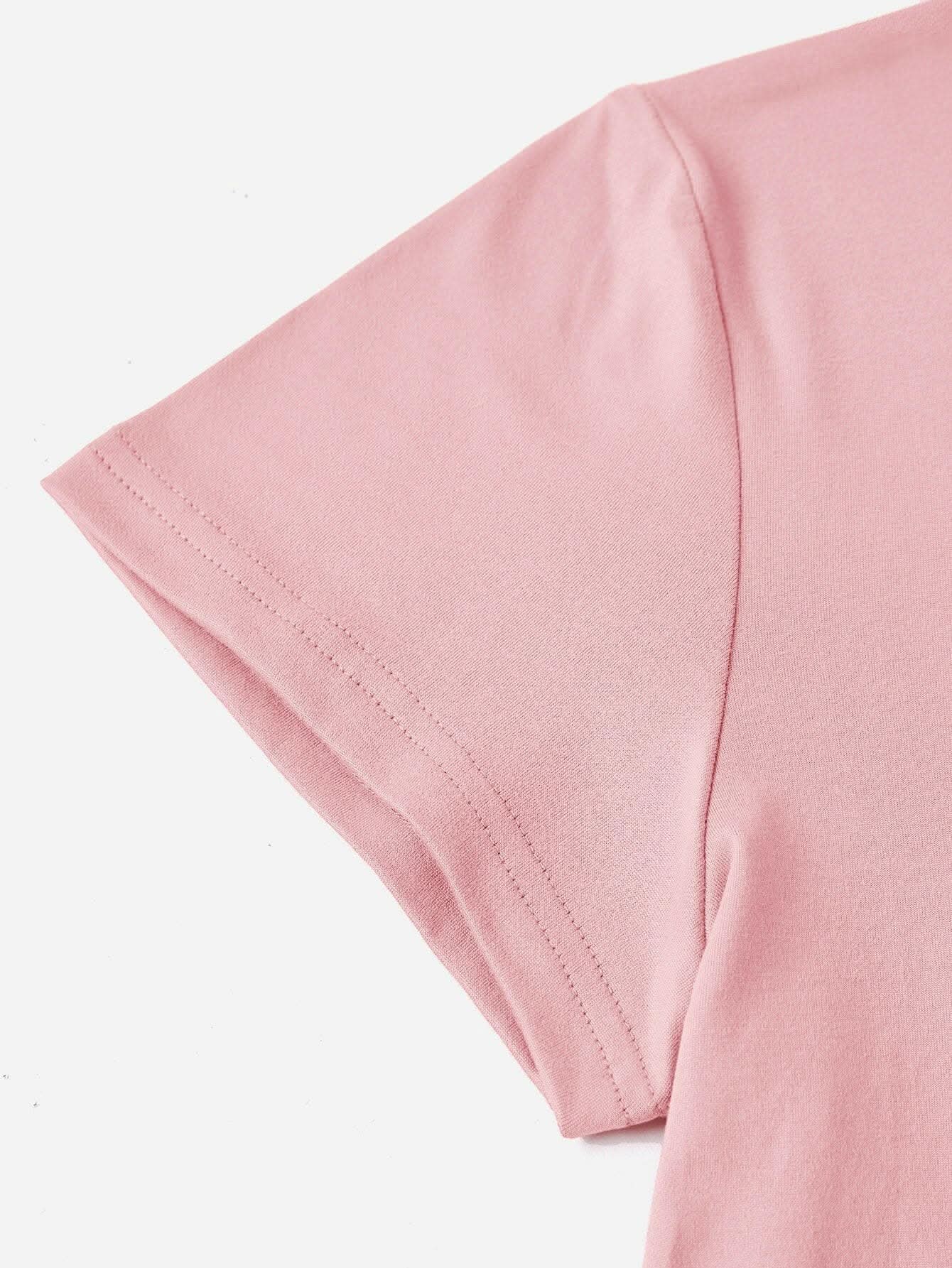 Trendsi Graphic Print Tee Women's Casual T-Shirt Style Comfort Fit