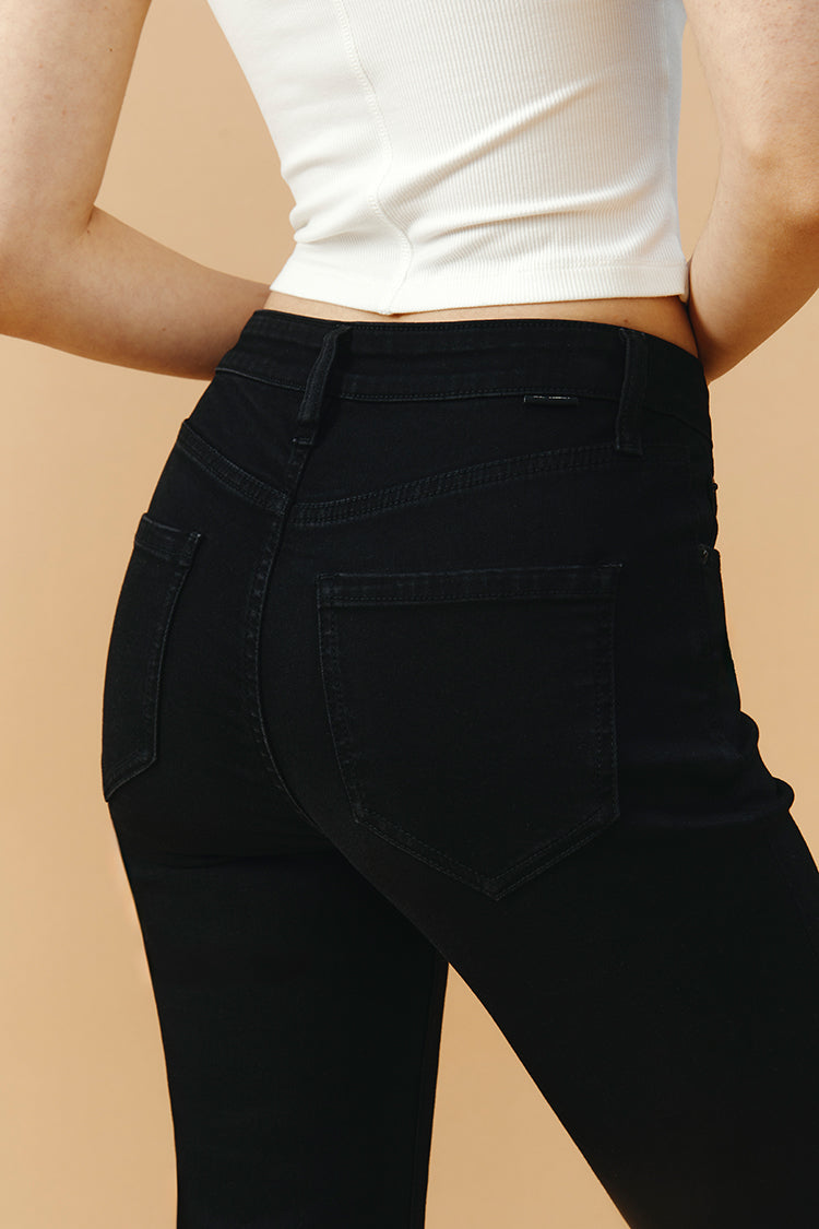 Vintage High Rise Flare LALA Jeans HJ186