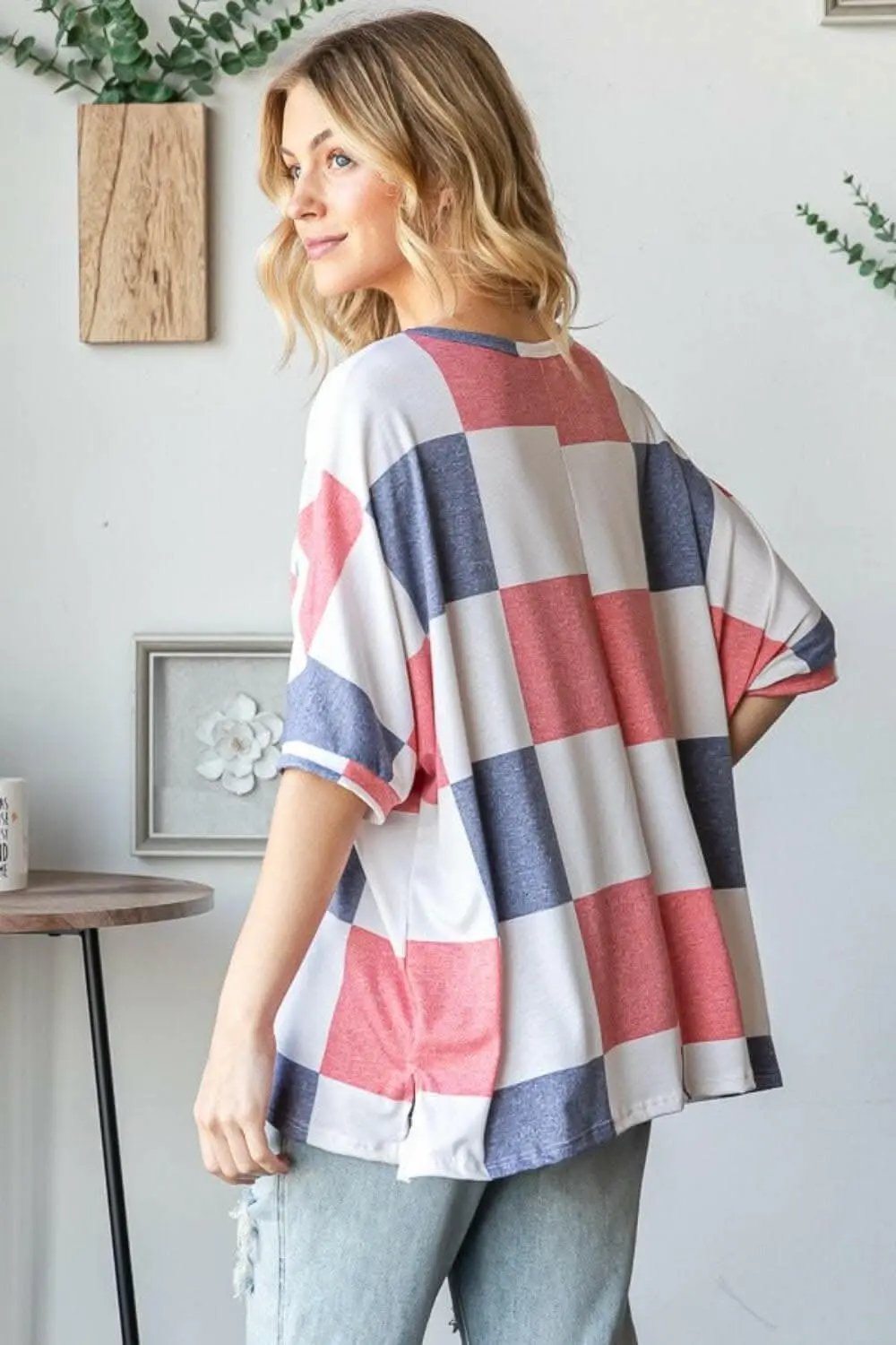 Trendsi Checkered Tee Women's Casual Top Short Sleeve Round Neck Soft Shirt