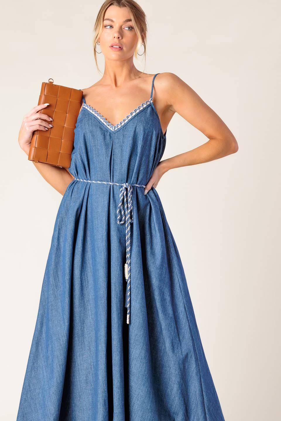 Heartfelt Moment Denim Midi Dress MEDIUM INDIGO / L