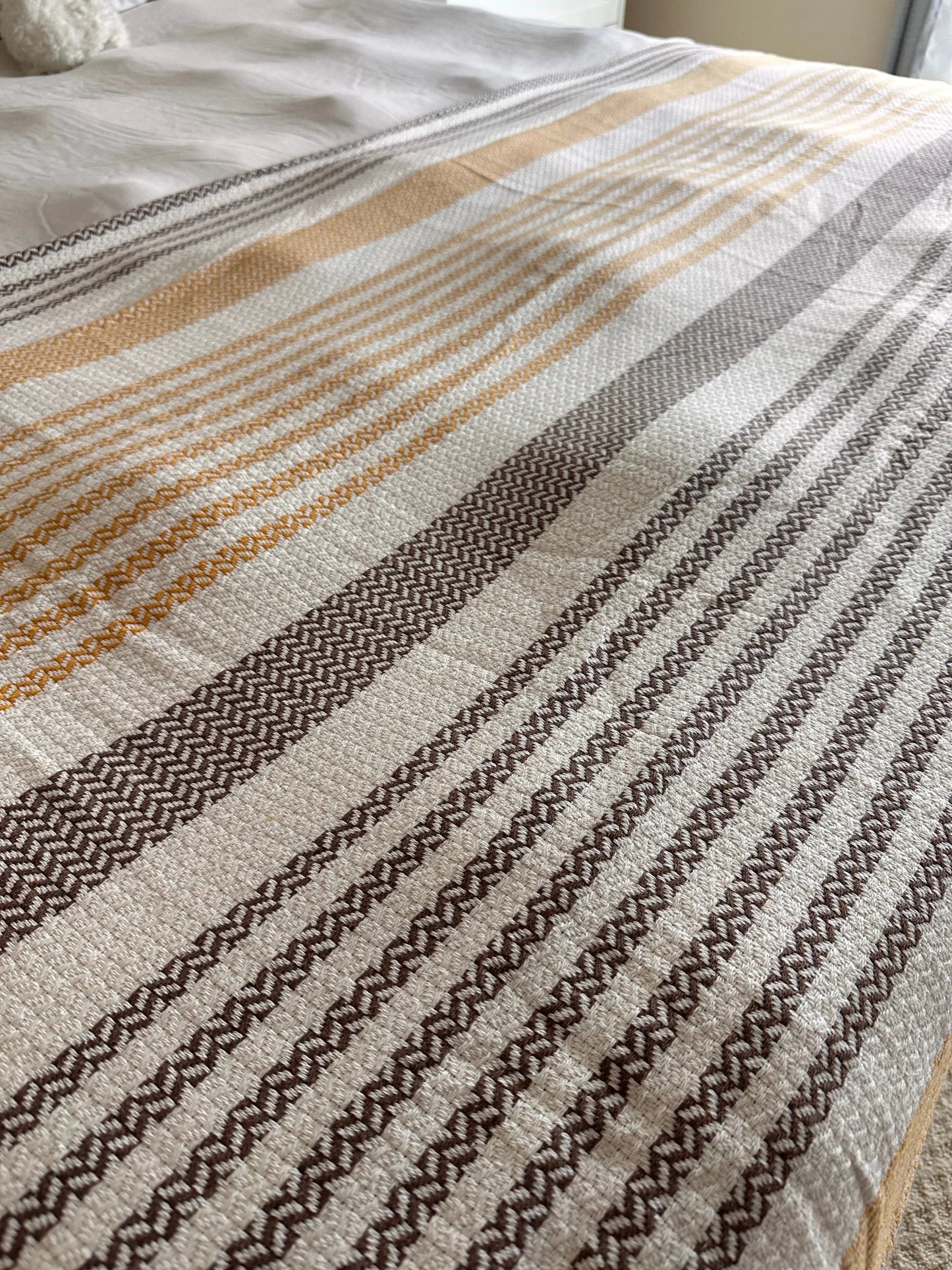 Bedspread - Cotton Pom Pom - Brown 110x118