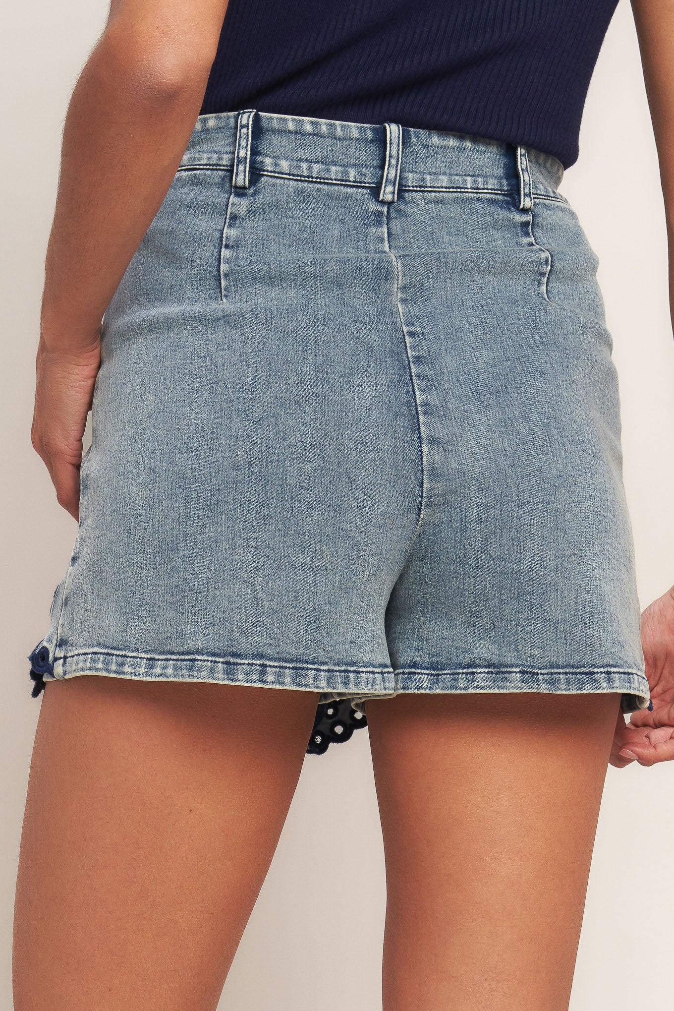EVERYDAY FAVORITE DENIM SKORT