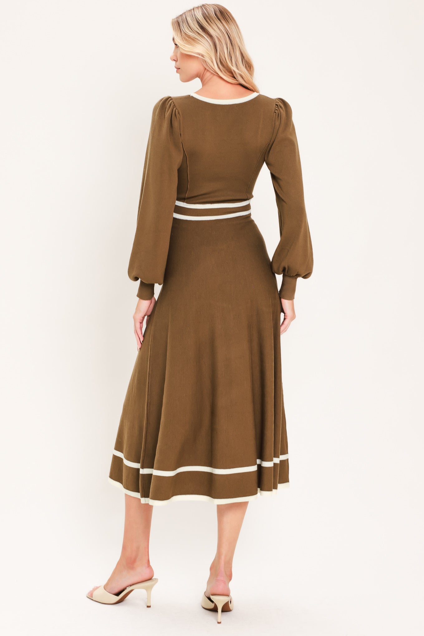 CEDAR LINE ELEGANCE SWEATER MIDI DRESS