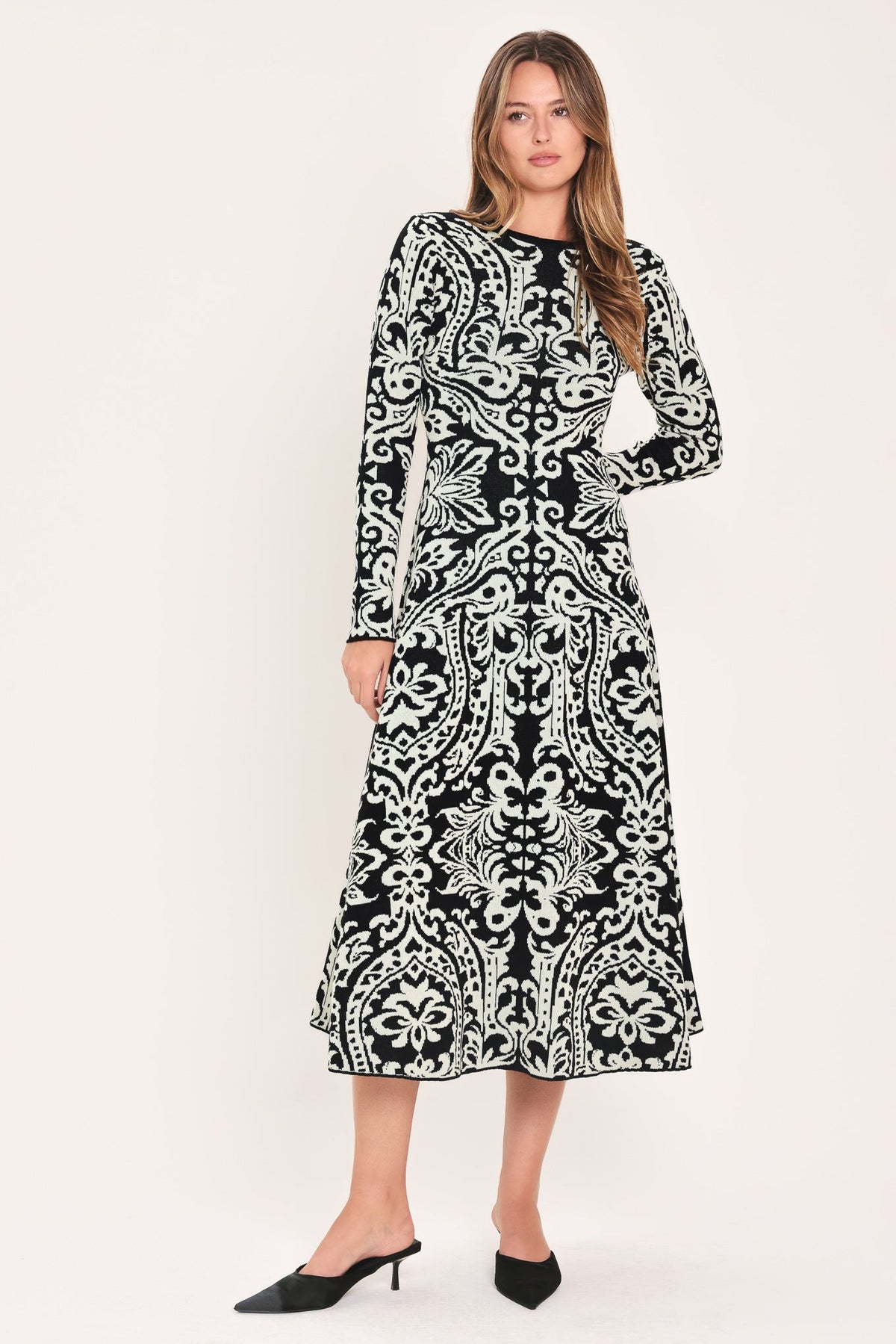 MIDNIGHT MUSE BLACK JACQUARD SWEATER MIDI DRESS