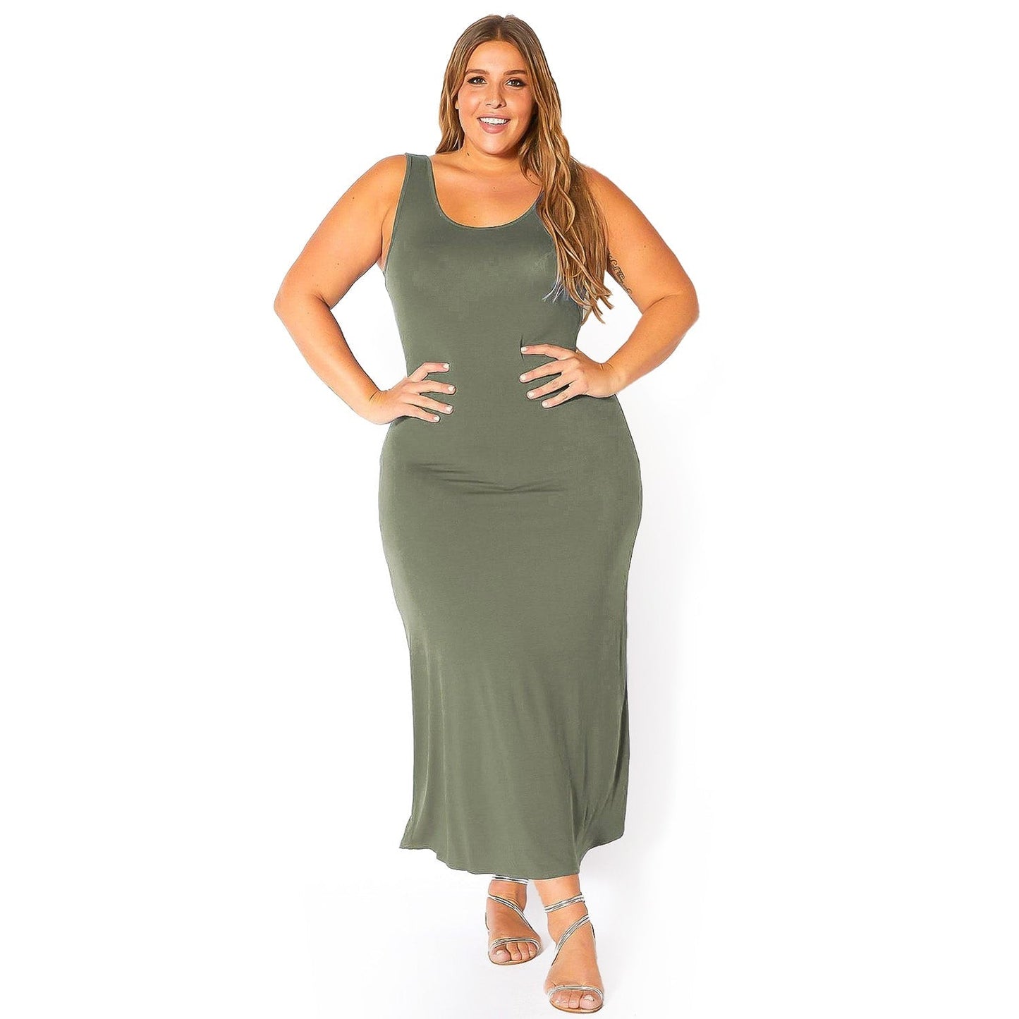 Plus Size Round Neck Sleeveless Maxi Dress