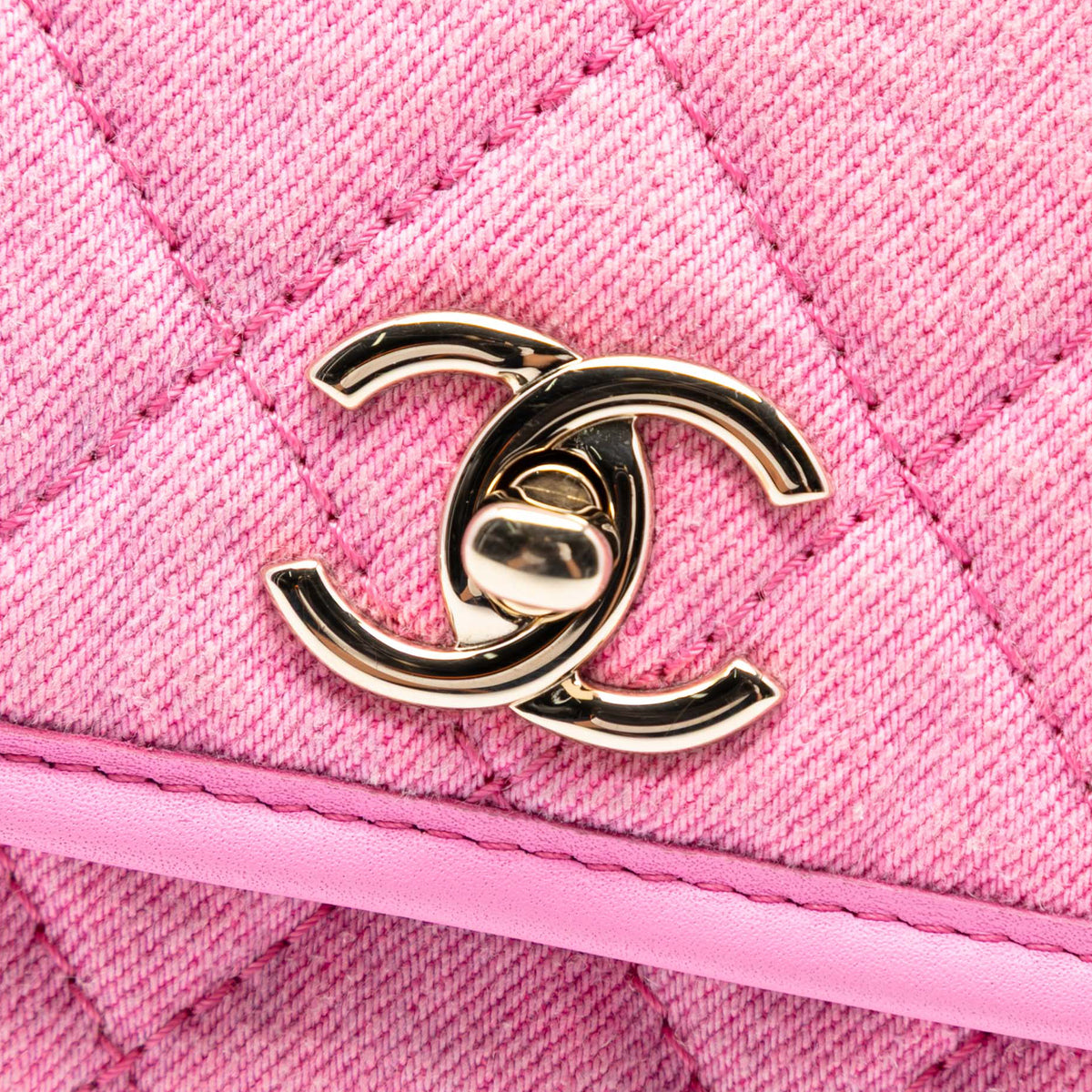 Chanel Messenger Bag Quilted Denim, view 5