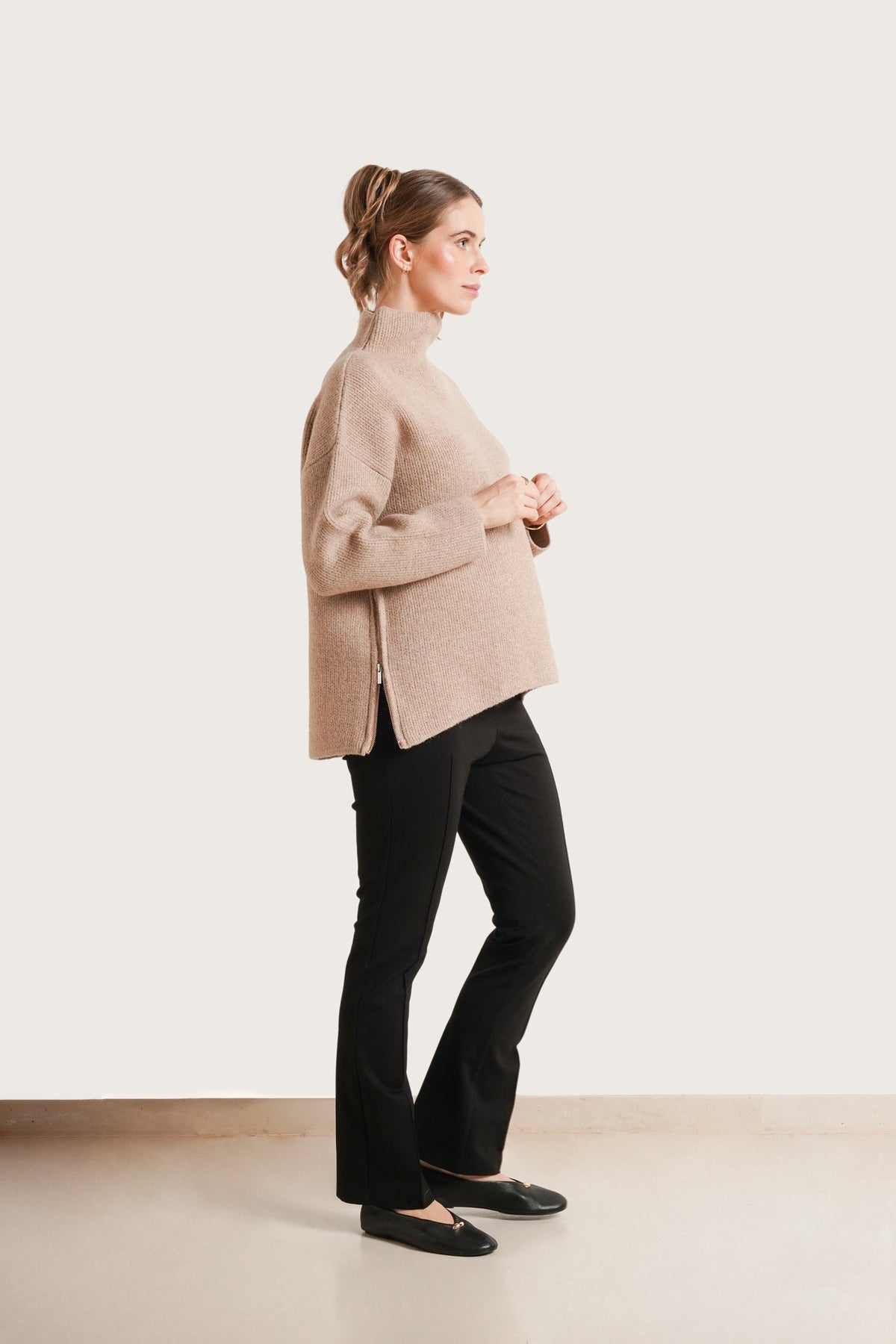 Lia Maternity Nursing Sweater