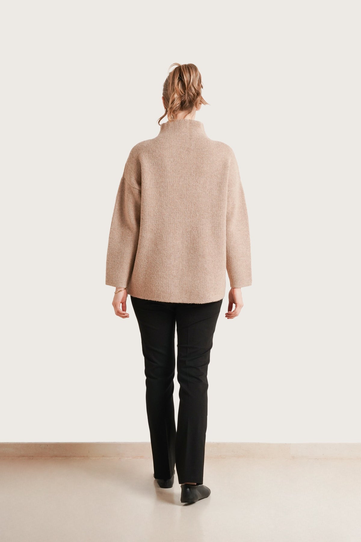 Lia Maternity Nursing Sweater