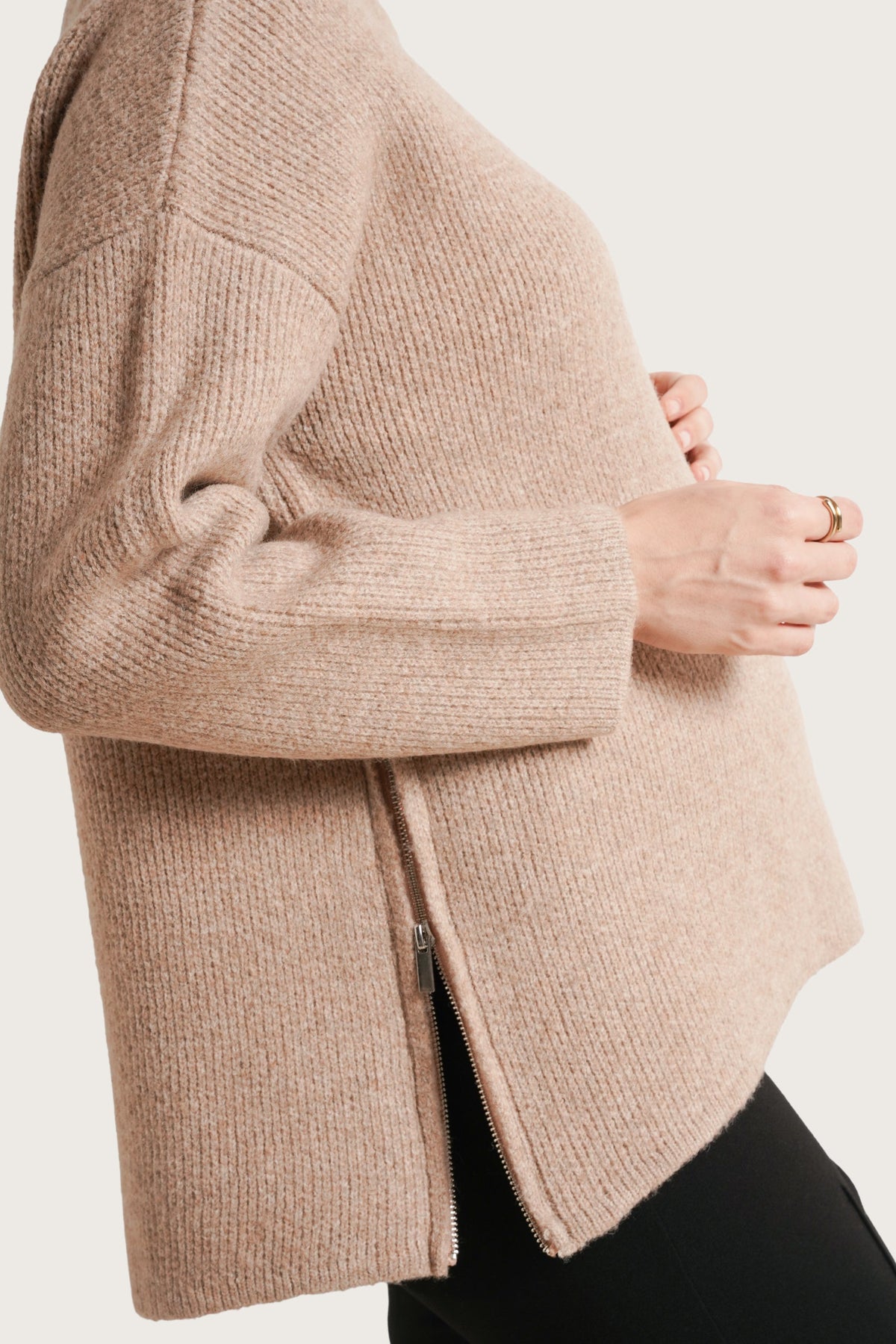 Lia Maternity Nursing Sweater