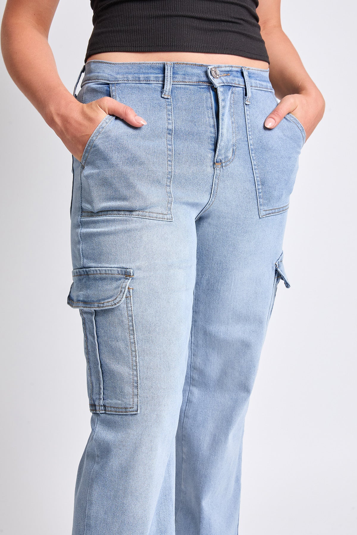 Women's High Rise Elastic Waist Cargo Straight  Jeans