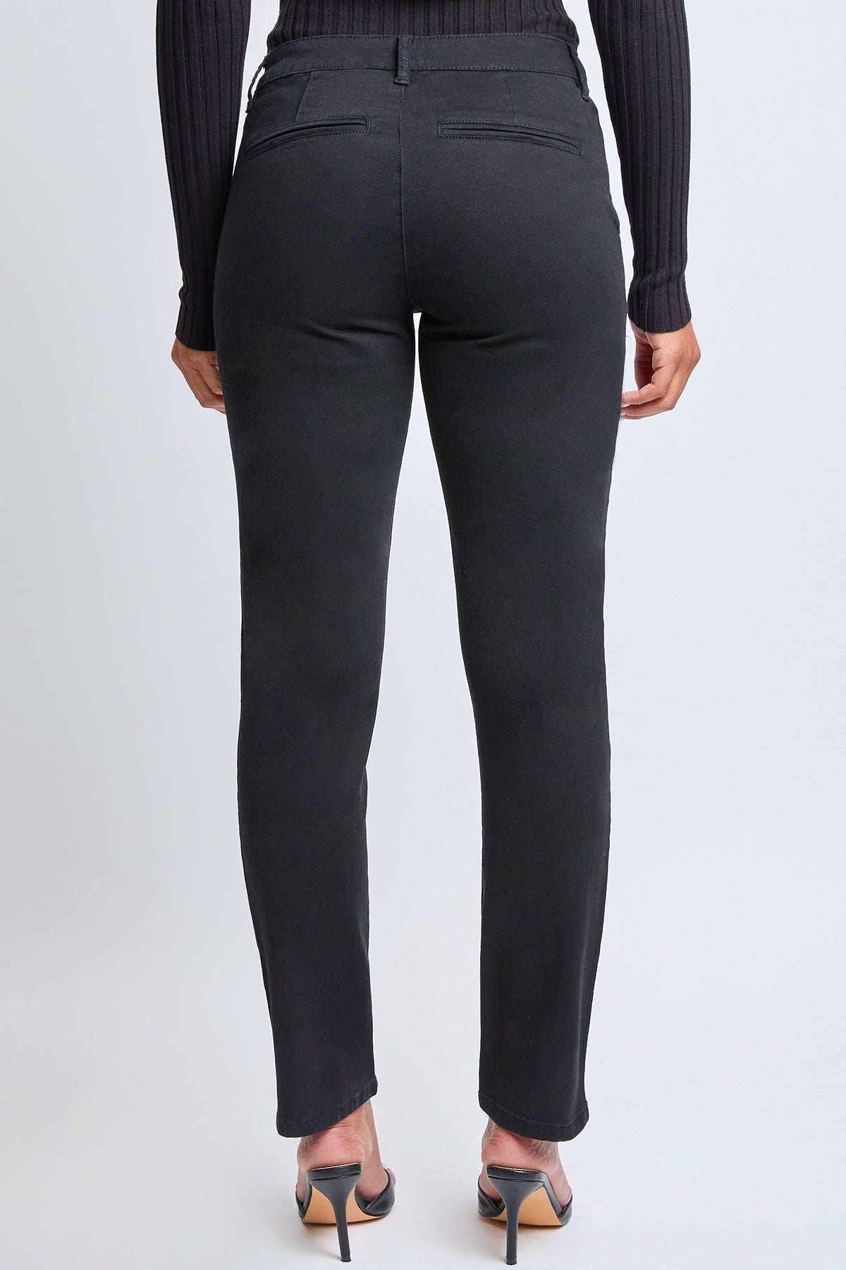 Women's Slim Mid Rise Straight  Twill Pant