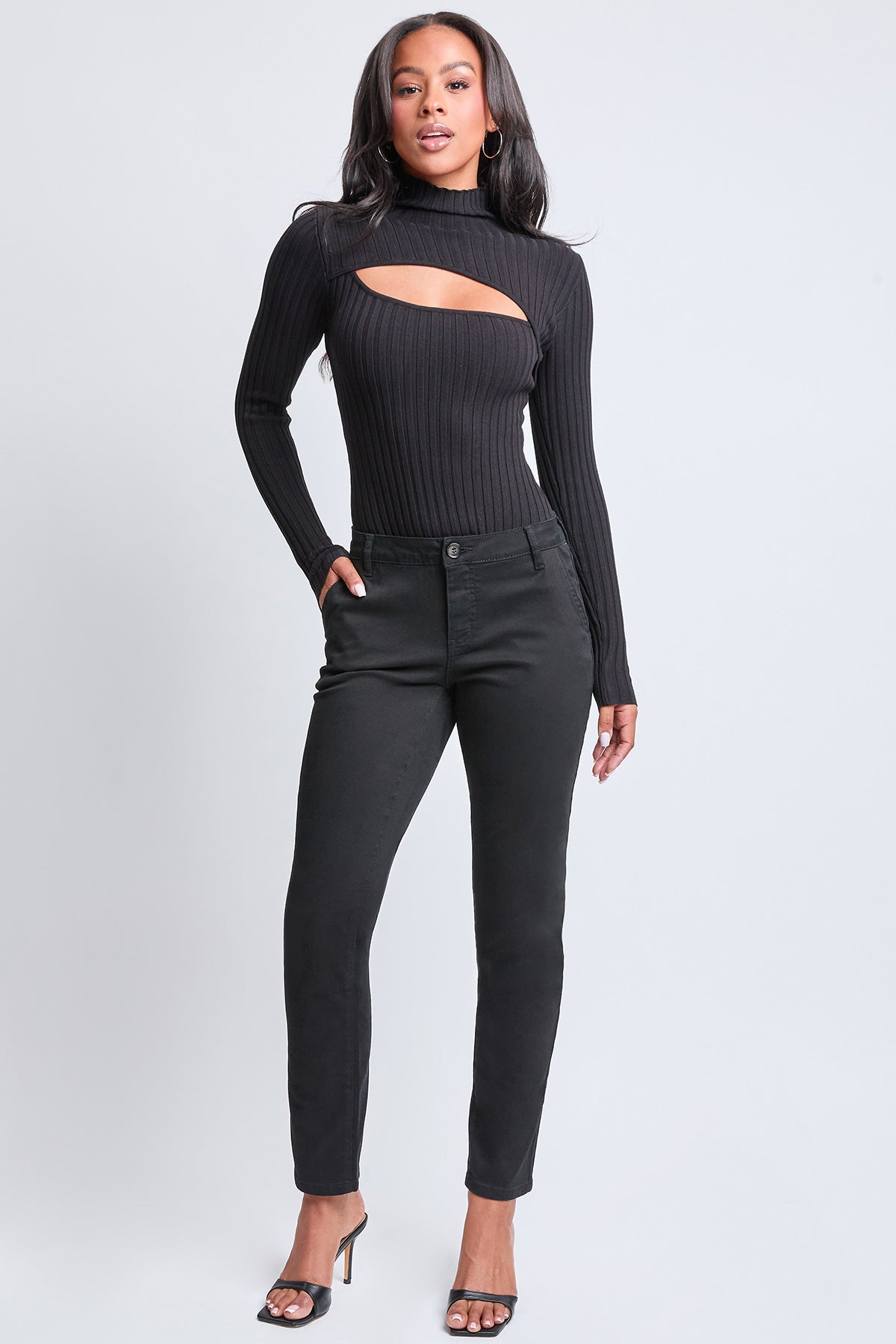 Women's Slim Mid Rise Straight  Twill Pant