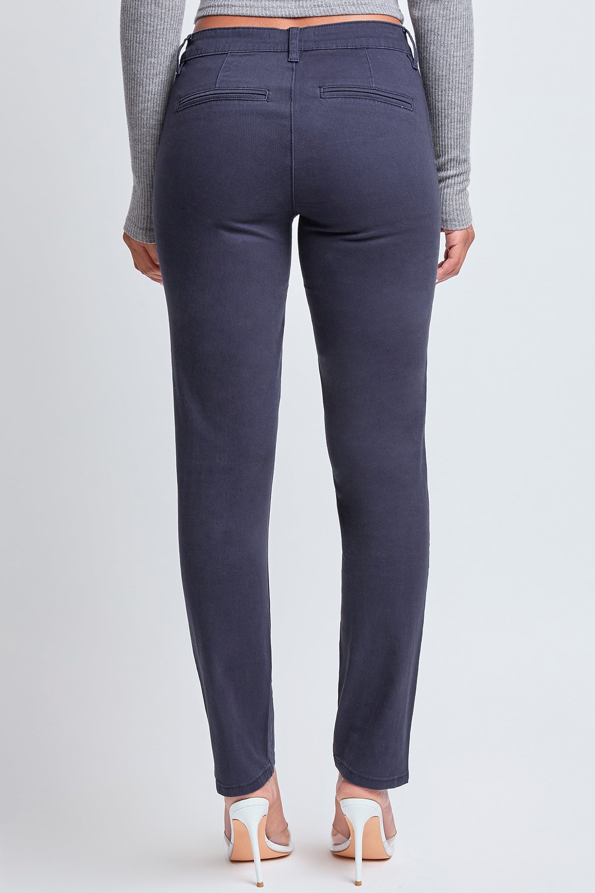 Women's Slim Mid Rise Straight  Twill Pant