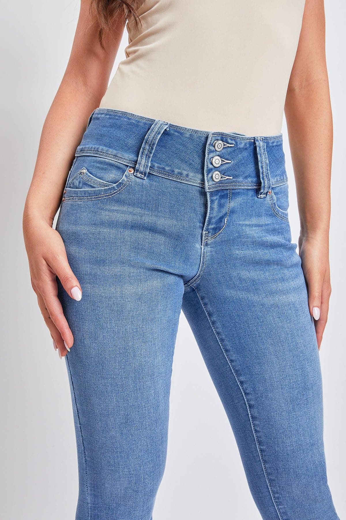 Women’s Sustainable Skinny WannaBettaButt Jeans