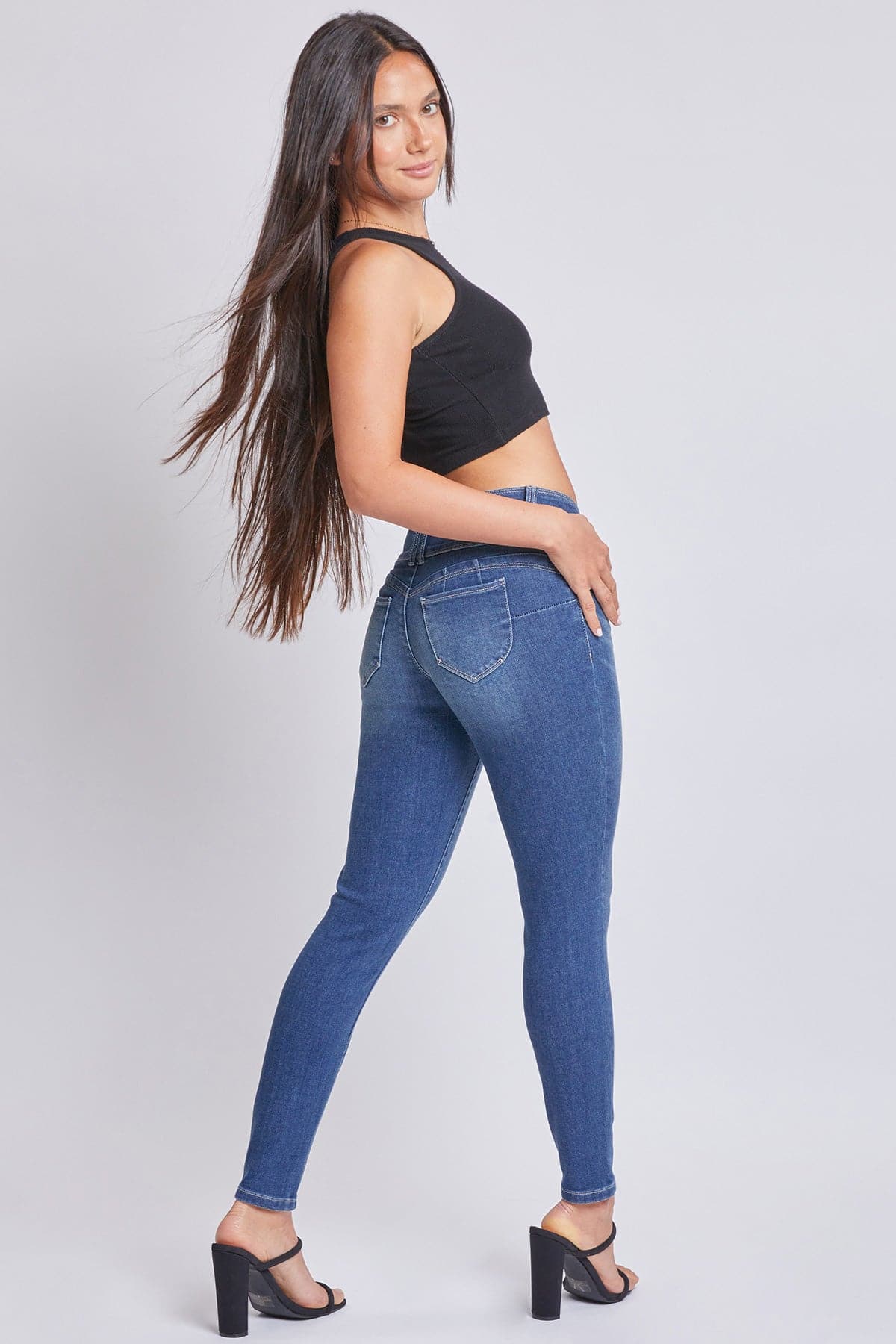 Women’s WannaBettaButt Sustainable Skinny Jeans