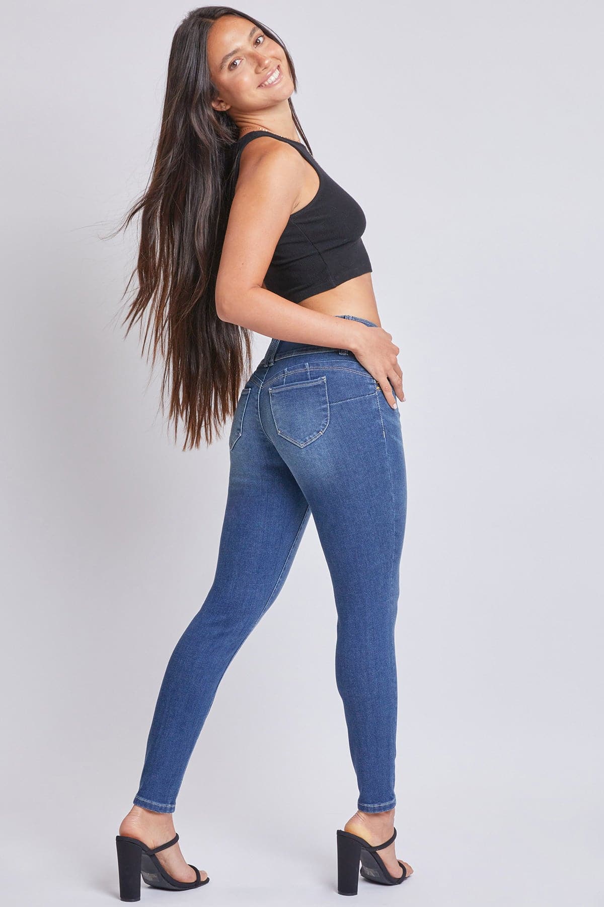 Women’s WannaBettaButt Sustainable Skinny Jeans