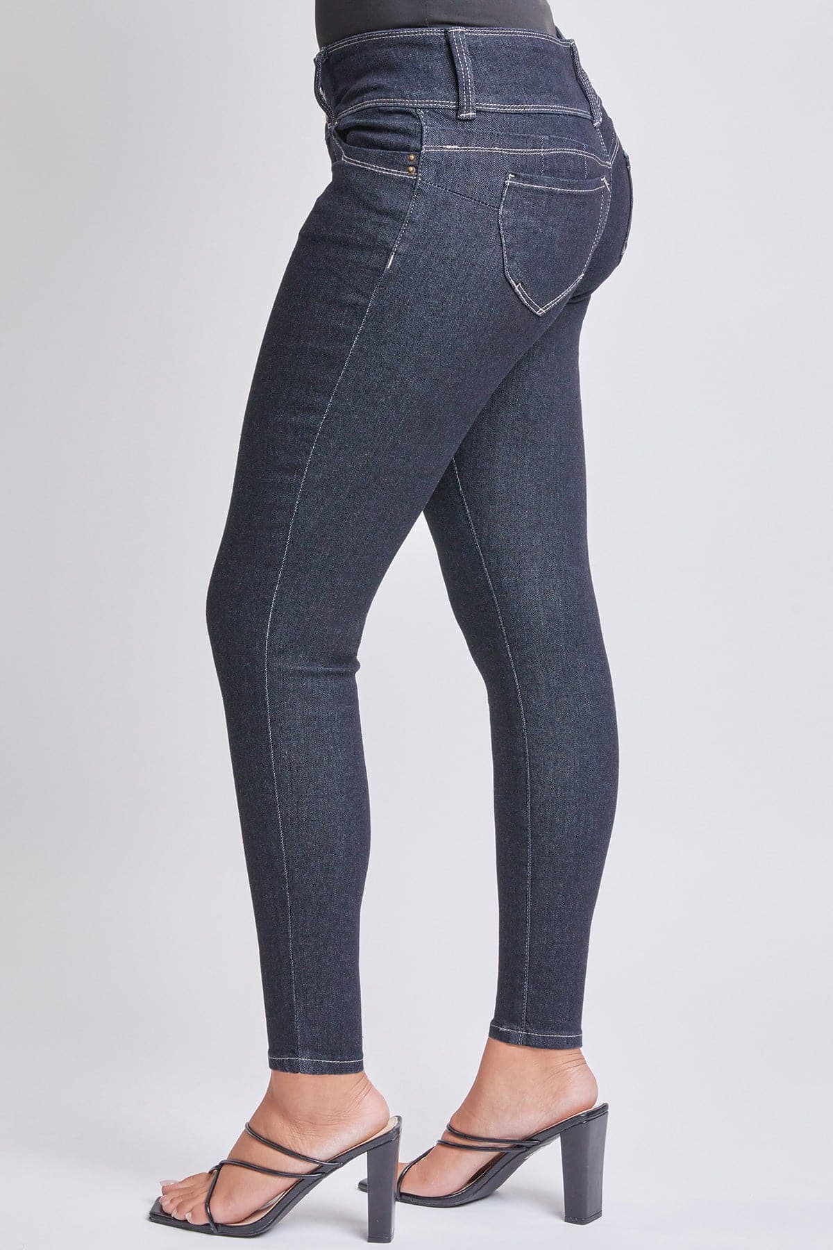Women’s Sustainable WannaBettaButt Skinny Jeans