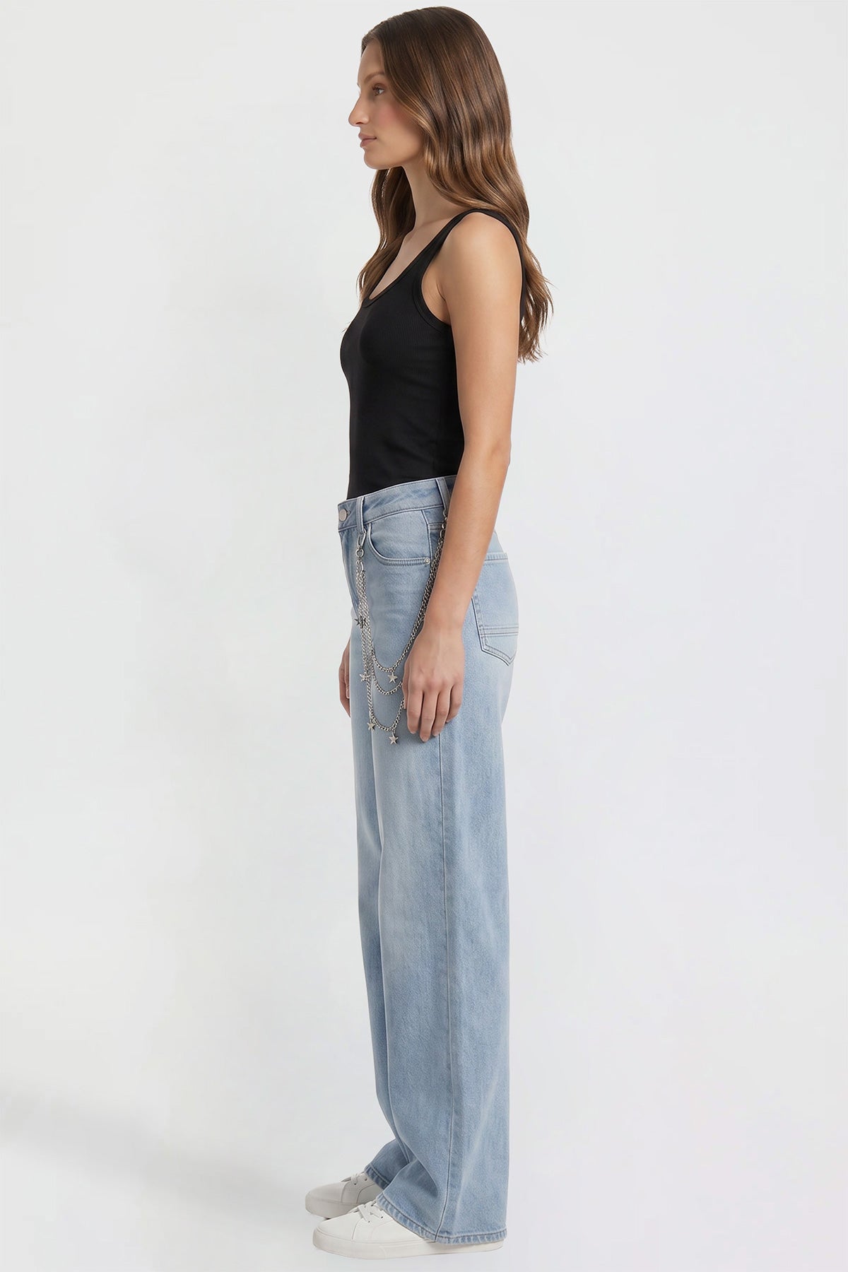 Women's Super Wide Fit with Star Chain