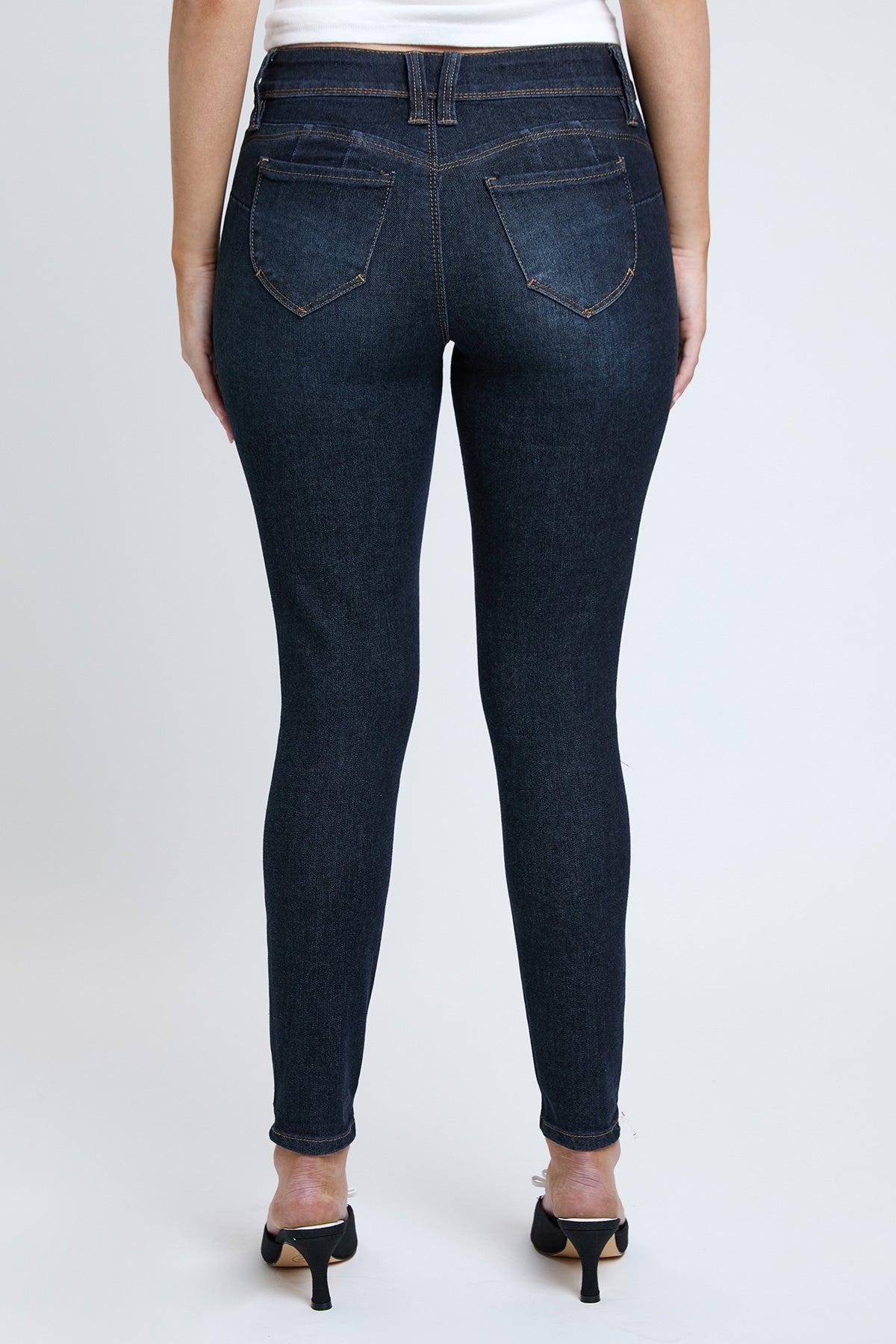 Women's Sustainable WannaBettaButt Skinny Jeans