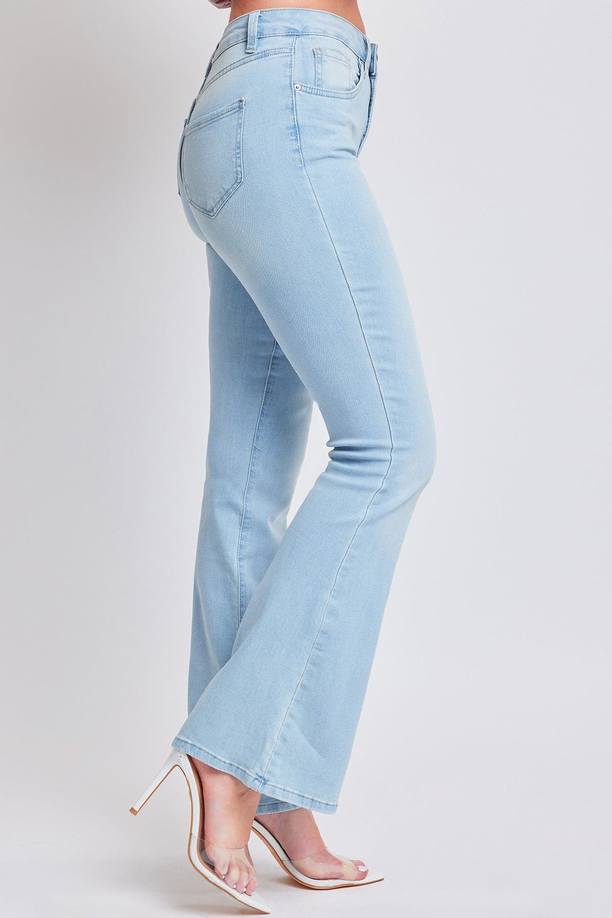 Women's Essential Flare Jeans