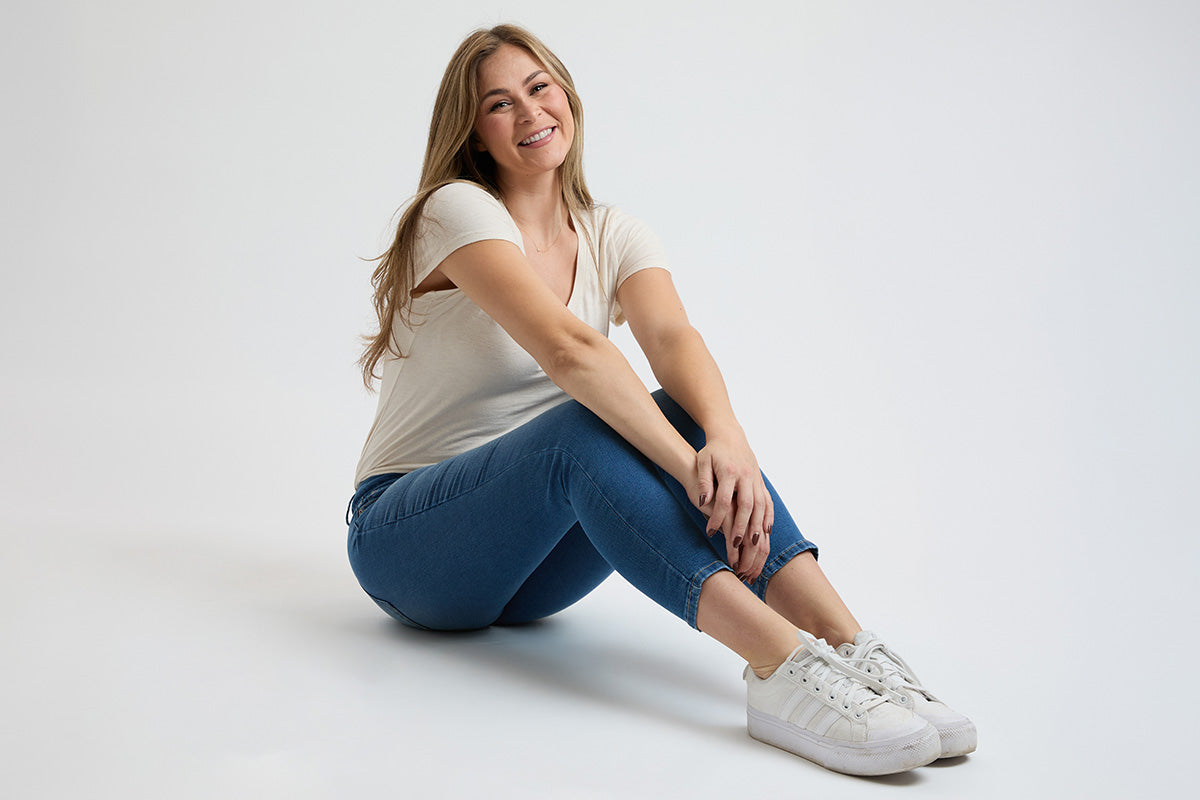 Women's Petite Sustainable High Rise Skinny Jeans