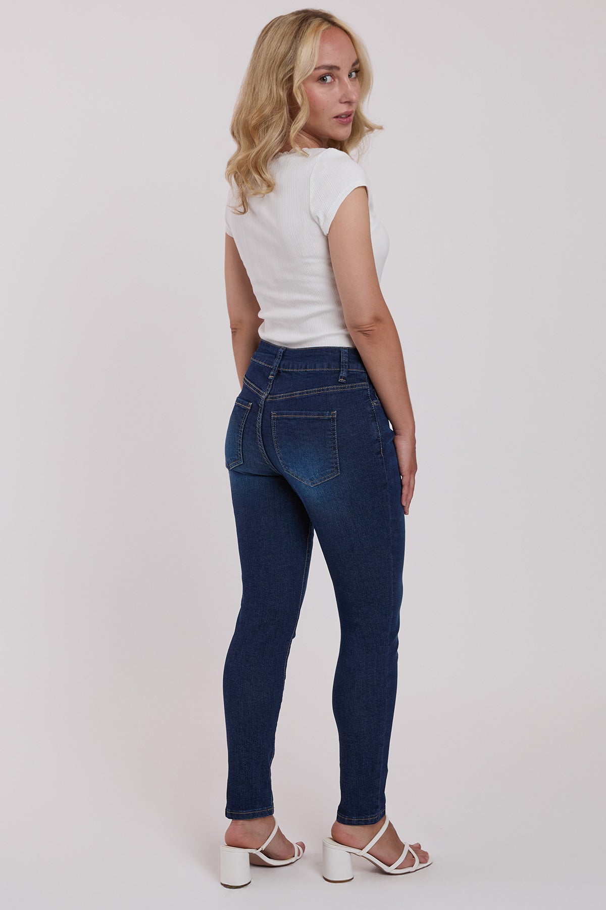 Women's Petite Sustainable High Rise Skinny Jeans