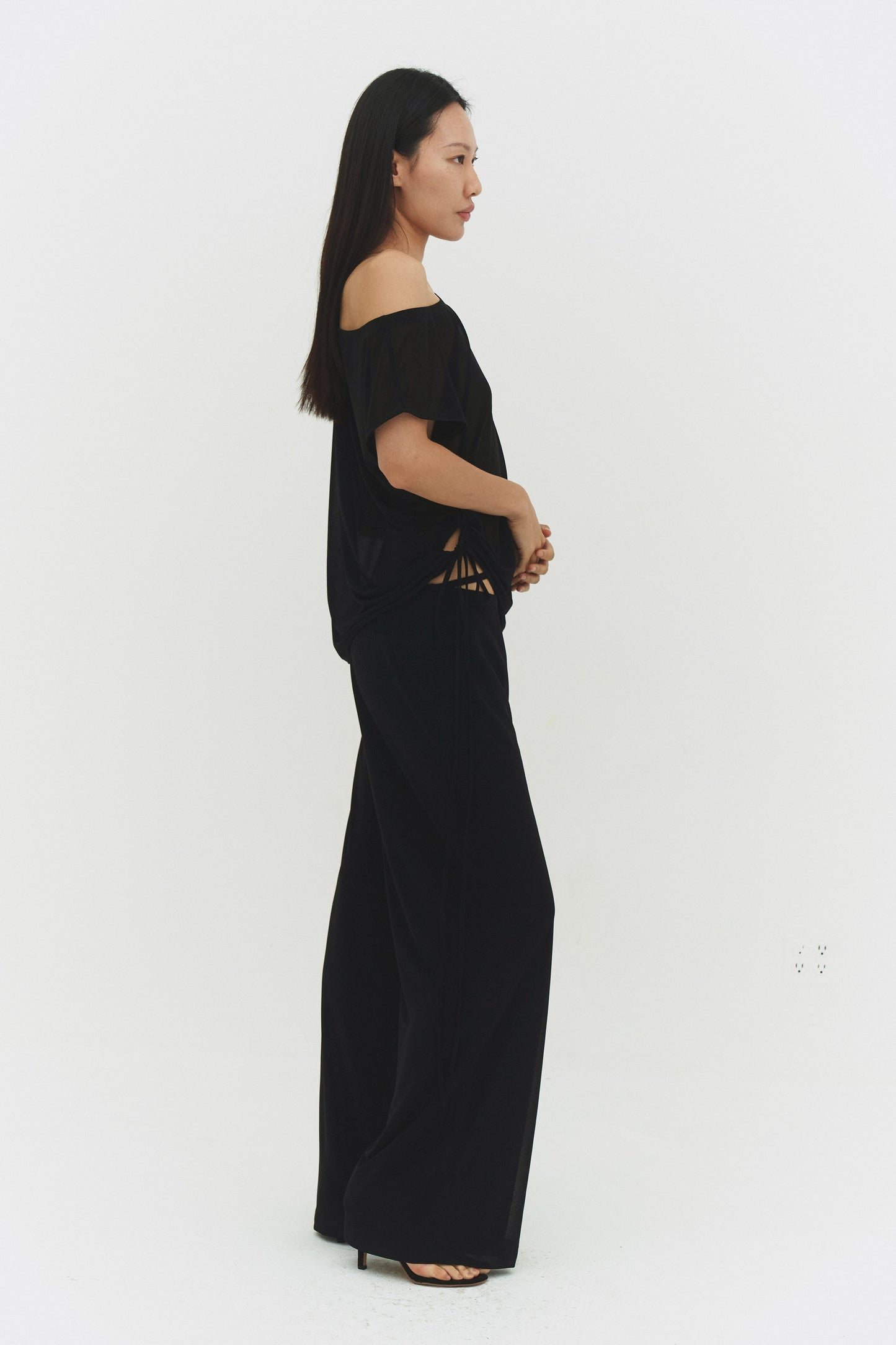 BRISA TOP IN BLACK