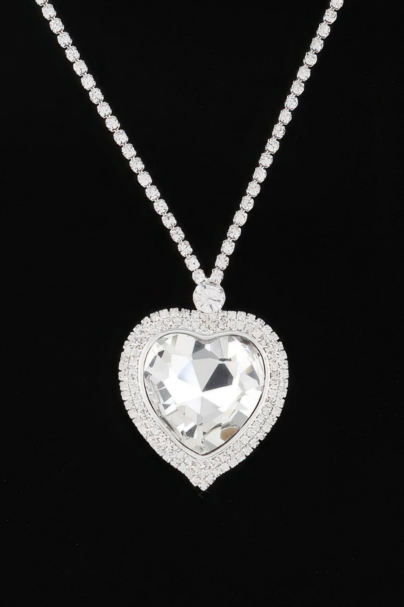 STUYVESANT Jeweled Crystal Heart Necklace: NYFW BYMANYC ® New York