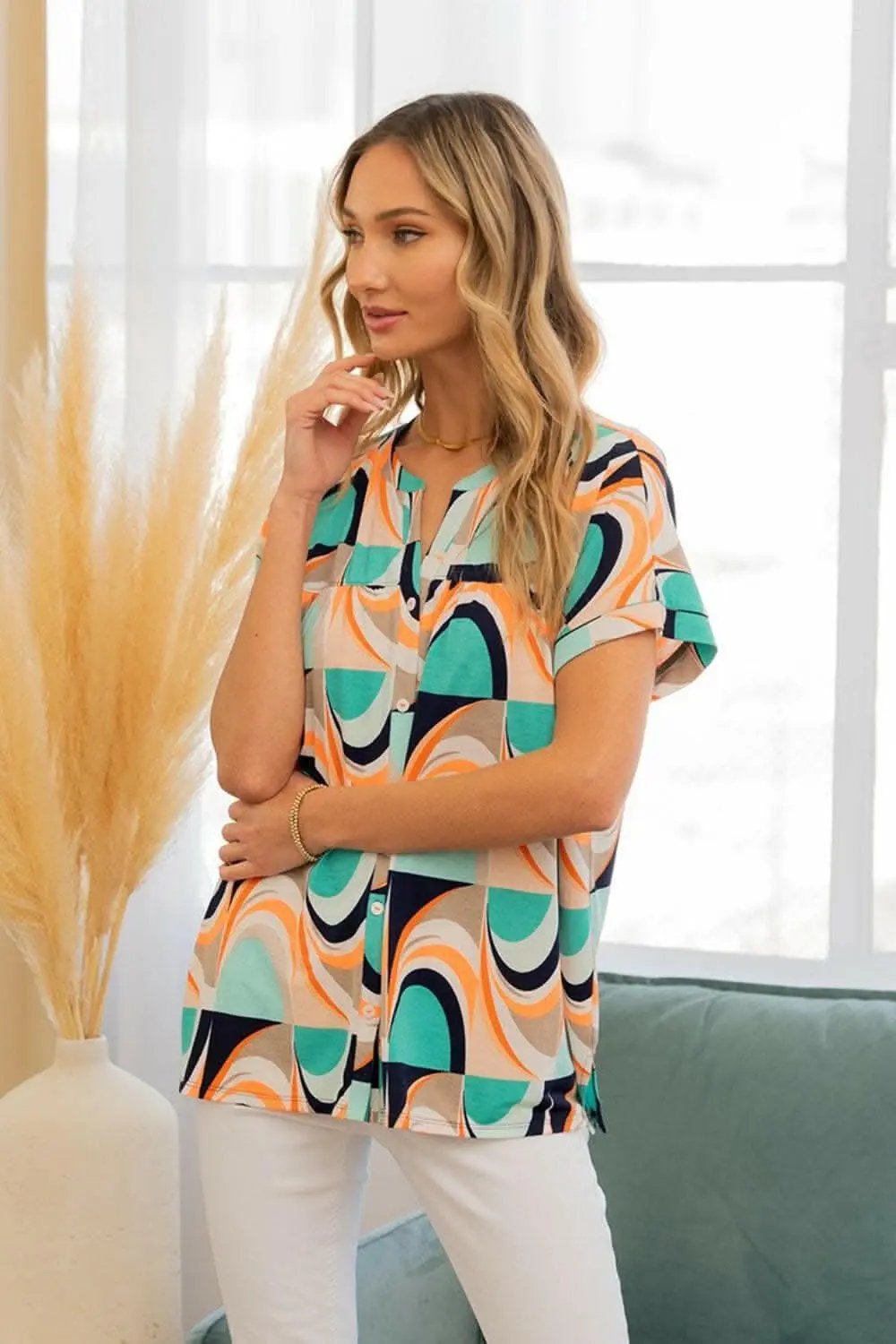 Trendsi Geometric Short Sleeve Women's Casual Shirt Wrinkle-Free Soft Top