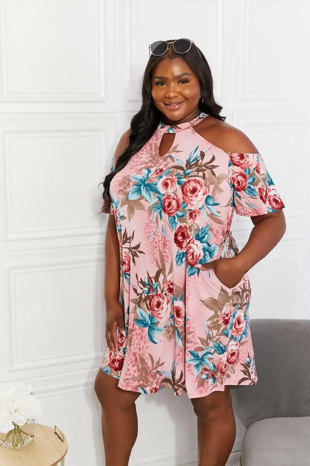 Trendsi Sew In Love cold-shoulder dress