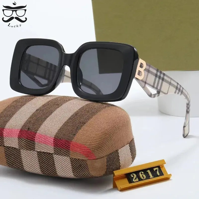 Women's Sunglasses - Large Frame Sun Protection - Retro Stylish