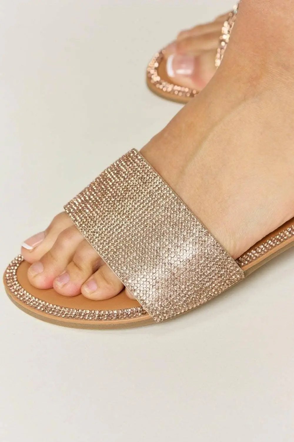 Sandals - Shimmering Rhinestone - Elegant Flat Design
