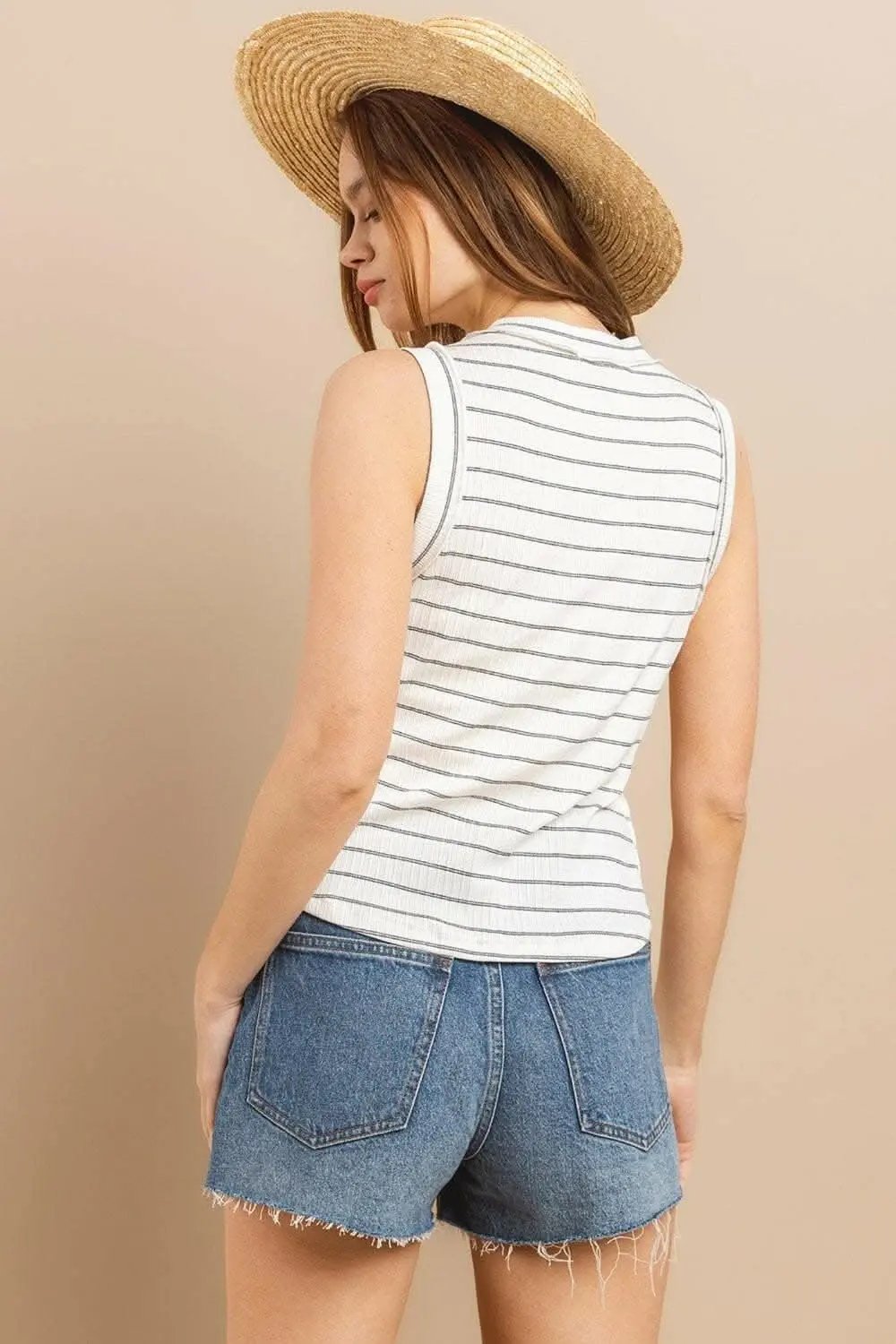 Trendsi Striped Tank Top Women's Summer Casual Round Neck Sleeveless Essential