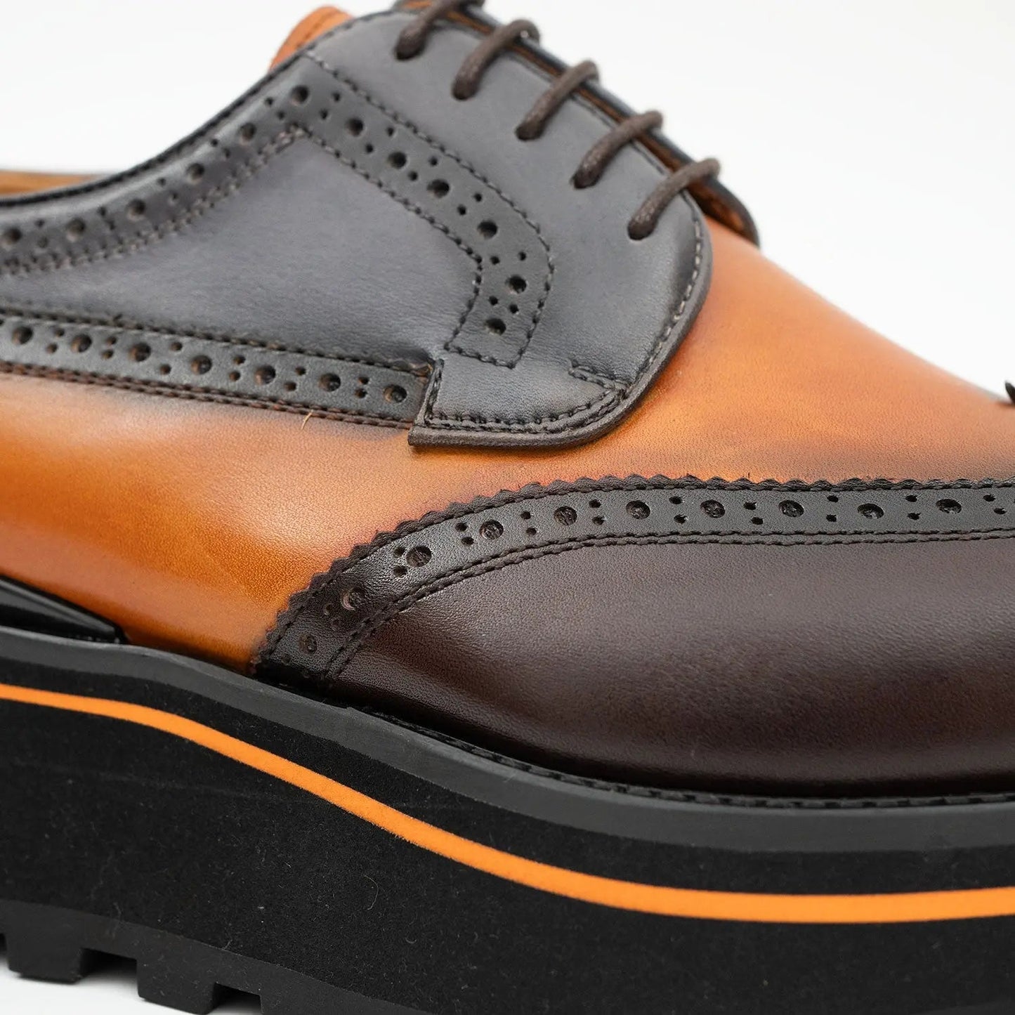 Thick-soled calfskin formal brogue derby shoes Blue