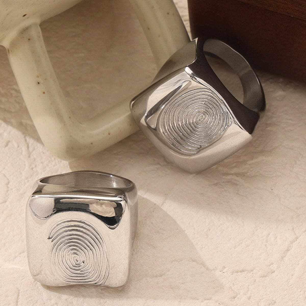 Trendsi just arrived - Titanium steel fingerprint ring