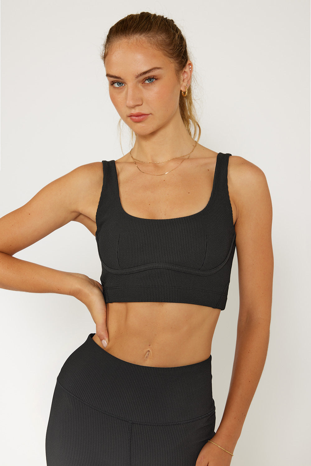 Venesa bustier sports bra black