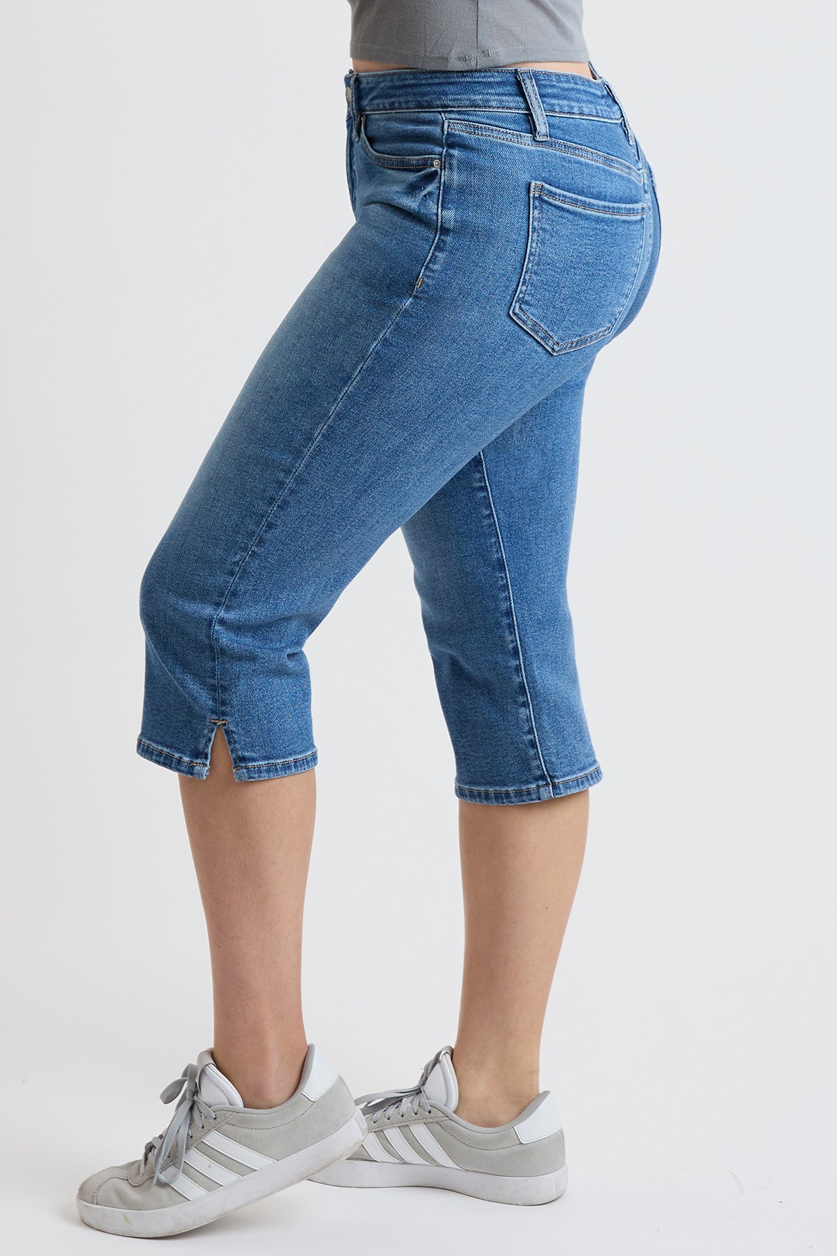 Women's Premium Stretch Essential Capri