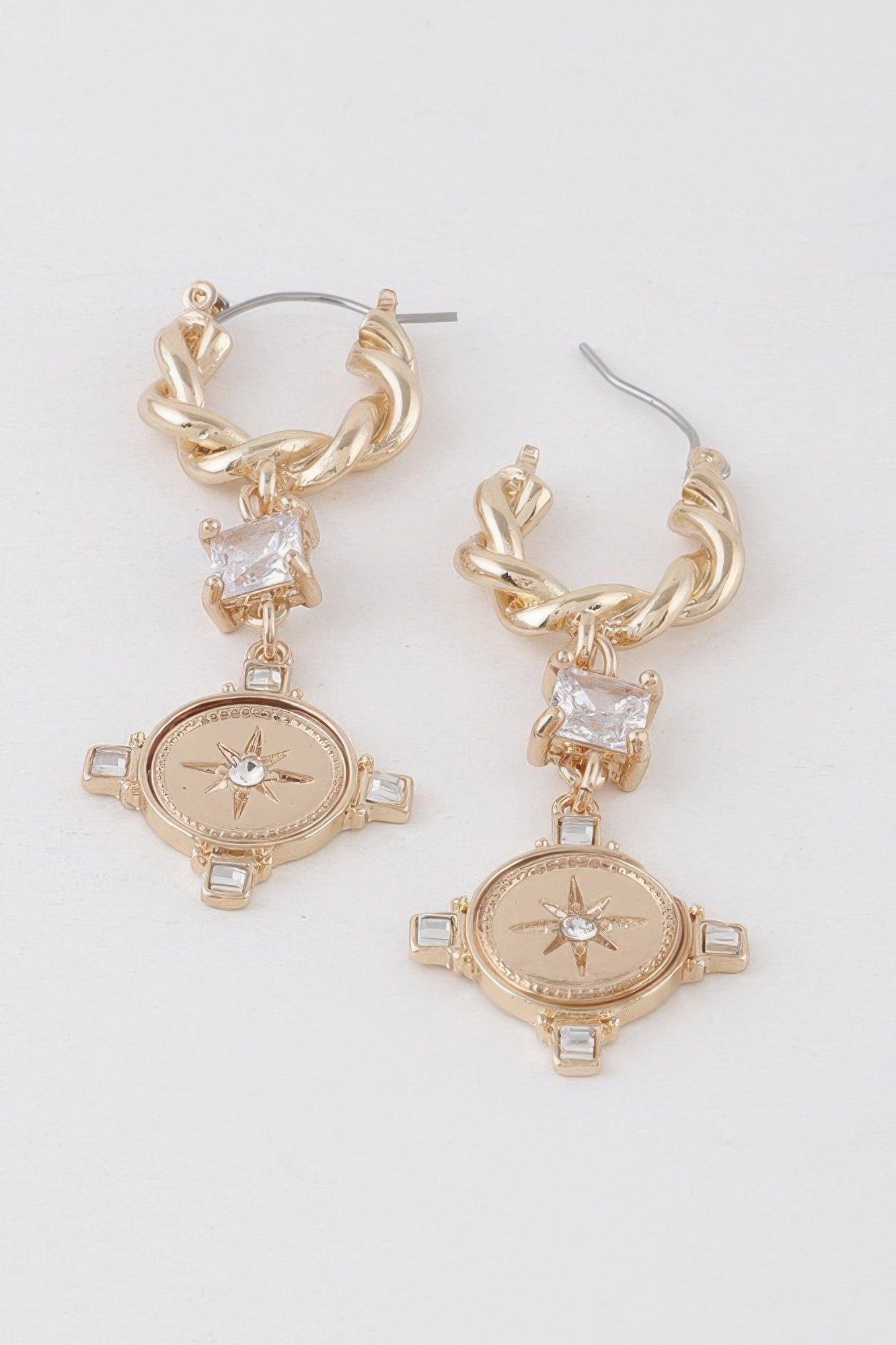 Women's Twisted Shining Star Drop Earrings BYMANYC ® New York CONTEMPORARY VIBRANT MODERN JEWELRY - New Collection