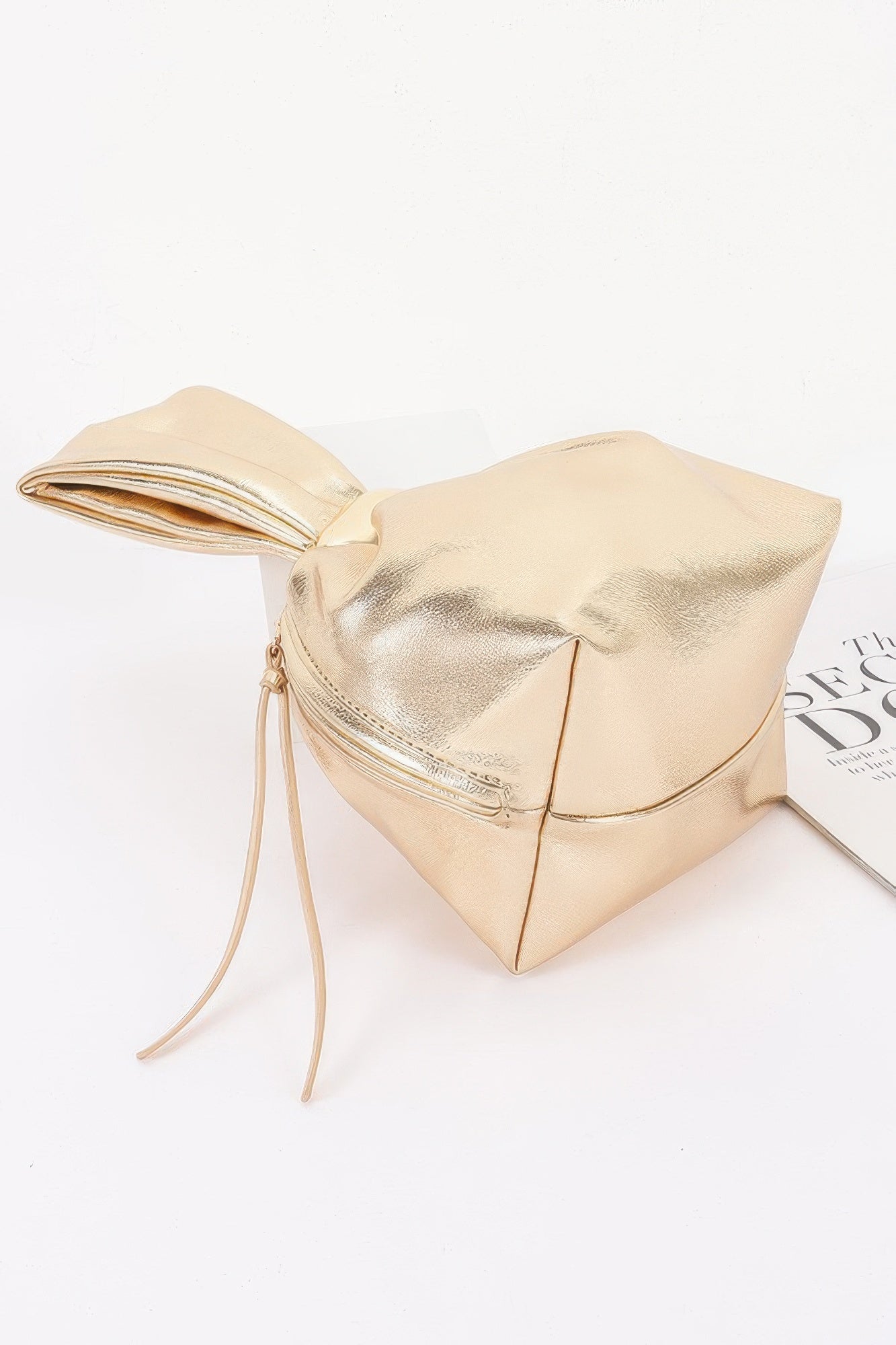 Women's Wrist Bag Faux Leather BYMANYC ® New York CONTEMPORARY SLEEK COMPACT PURSE - New Collection