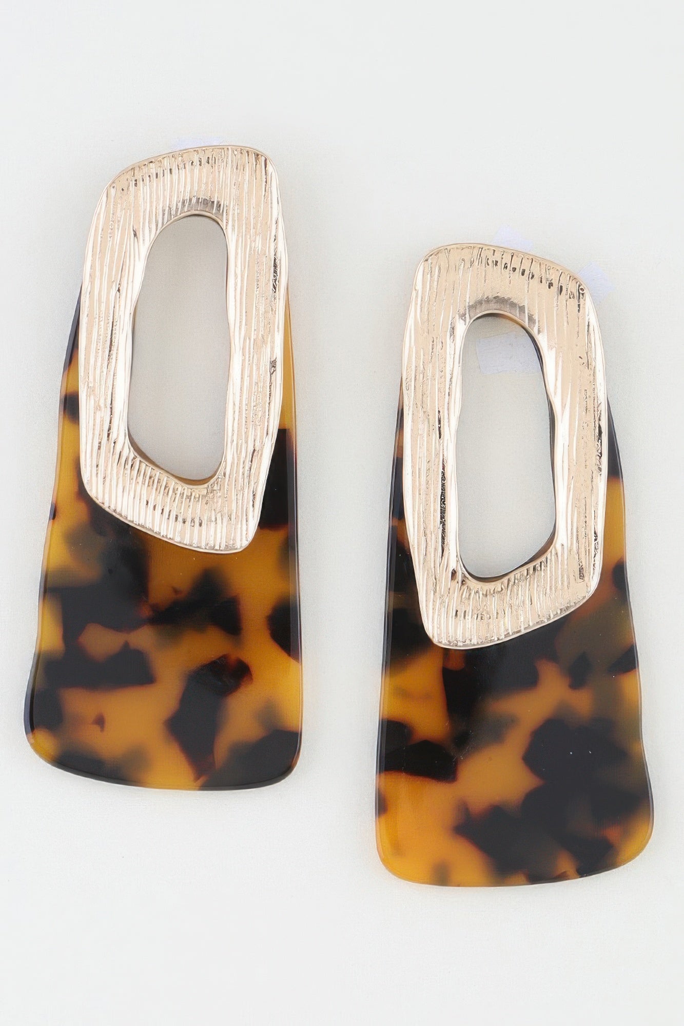 Women's Drop Earrings Modern Retro Streak Fashion BYMANYC ® New York VINTAGE CONTEMPORARY STRIPED STATEMENT DANGLE - New Collection