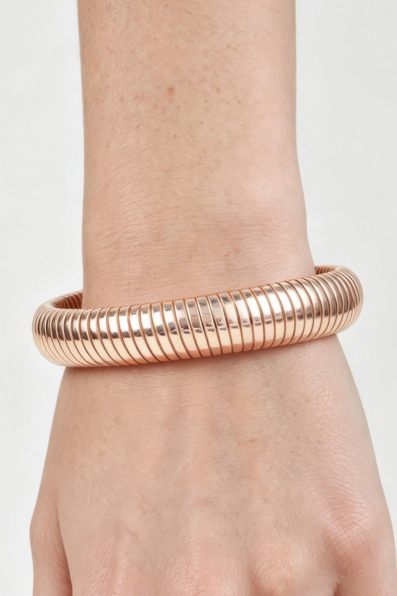 Women's Bangle Bracelet Polished Snake Chain BYMANYC ® New York SLEEK FLUID WRISTBAND - New Collection