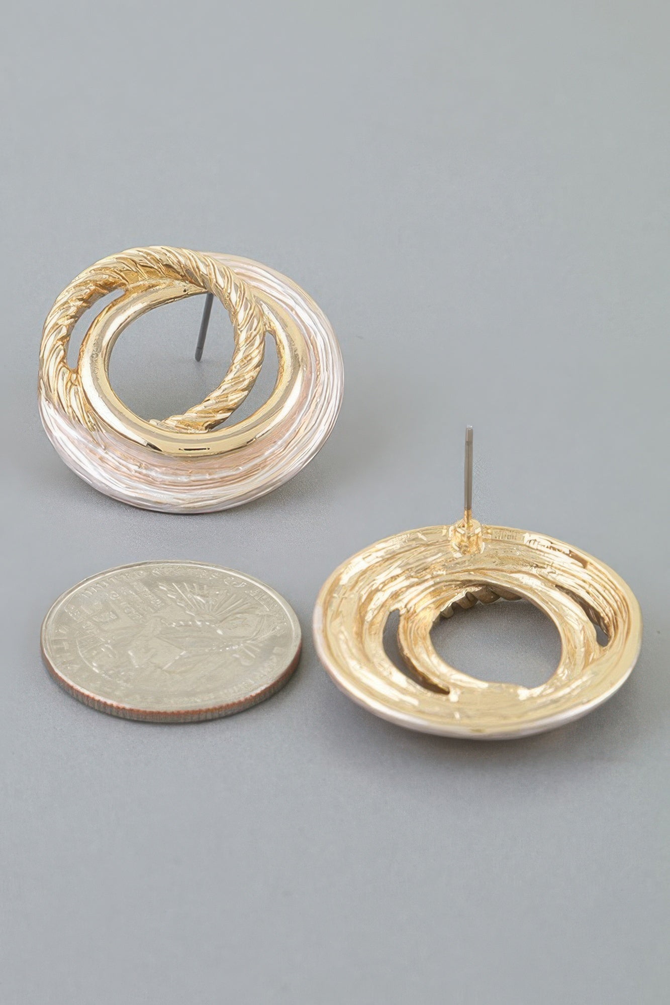 Women's Earrings Studs Geometric BYMANYC ® New York MADISON TWIST - New Collection