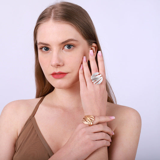 WOMEN'S RING Gold Color BROOKLYN - BYMANYC ® New York