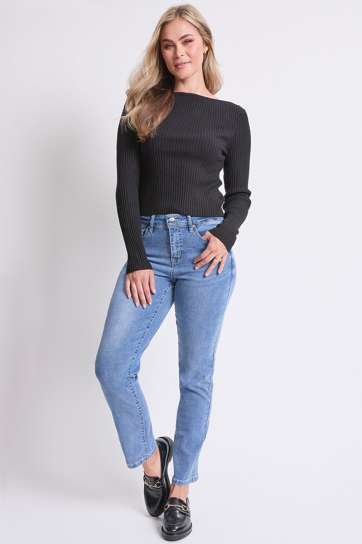 Women's High Rise Basic 5 Pocket Straight  Jeans