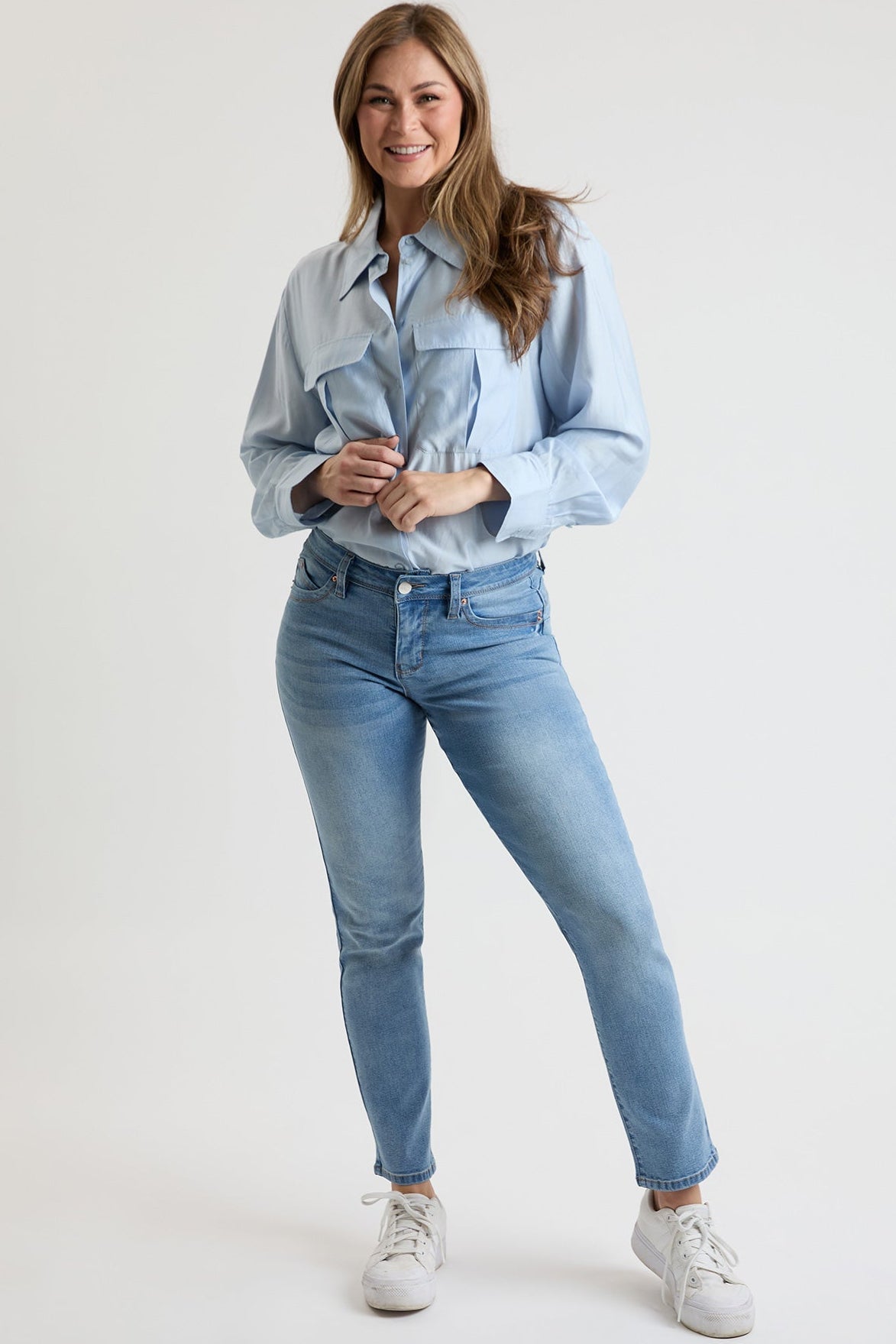 Women's High Rise Curve Confidence WannaBettaButt Straight Jeans