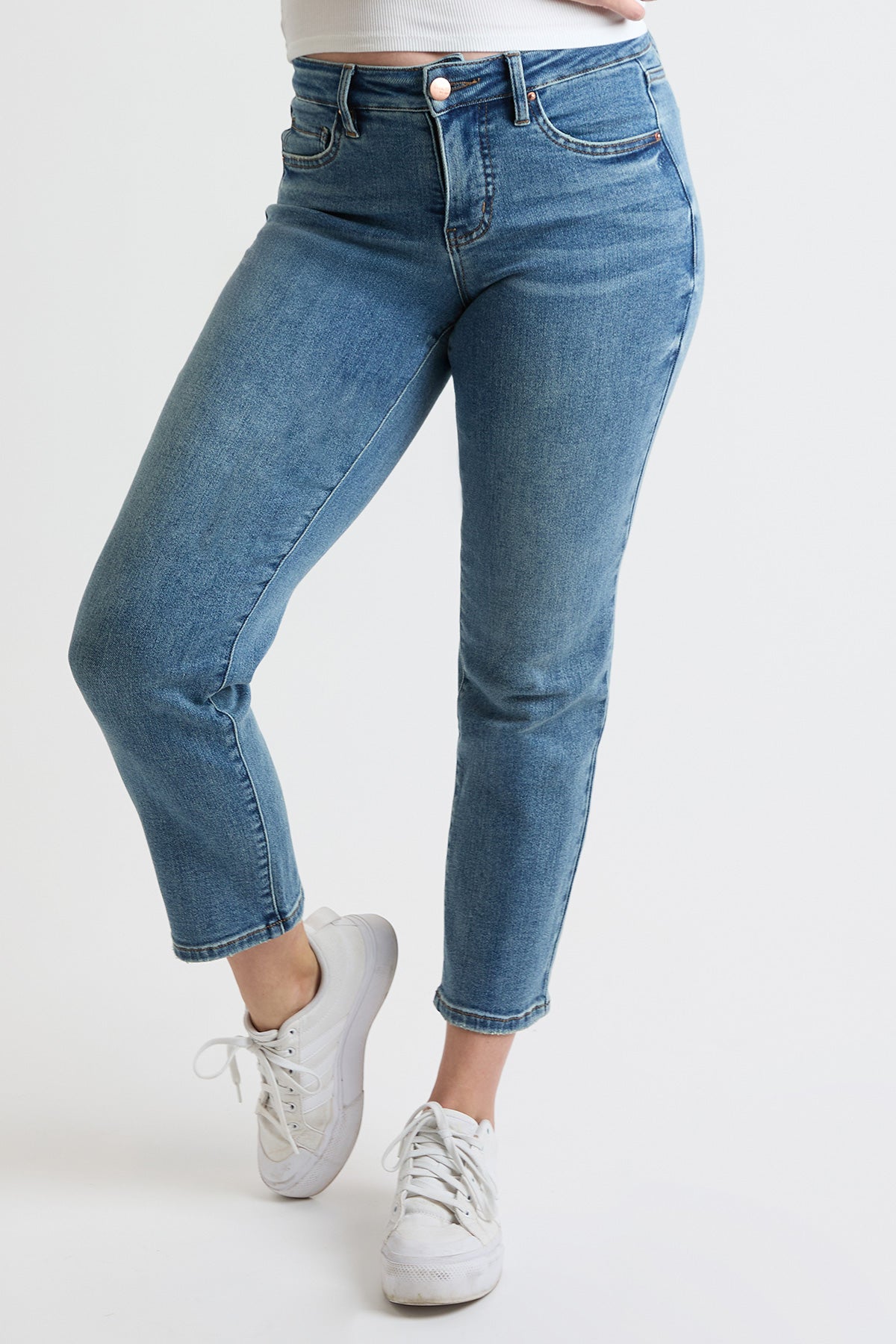 Women's Premium Stretch Cropped Slim Straight Jeans