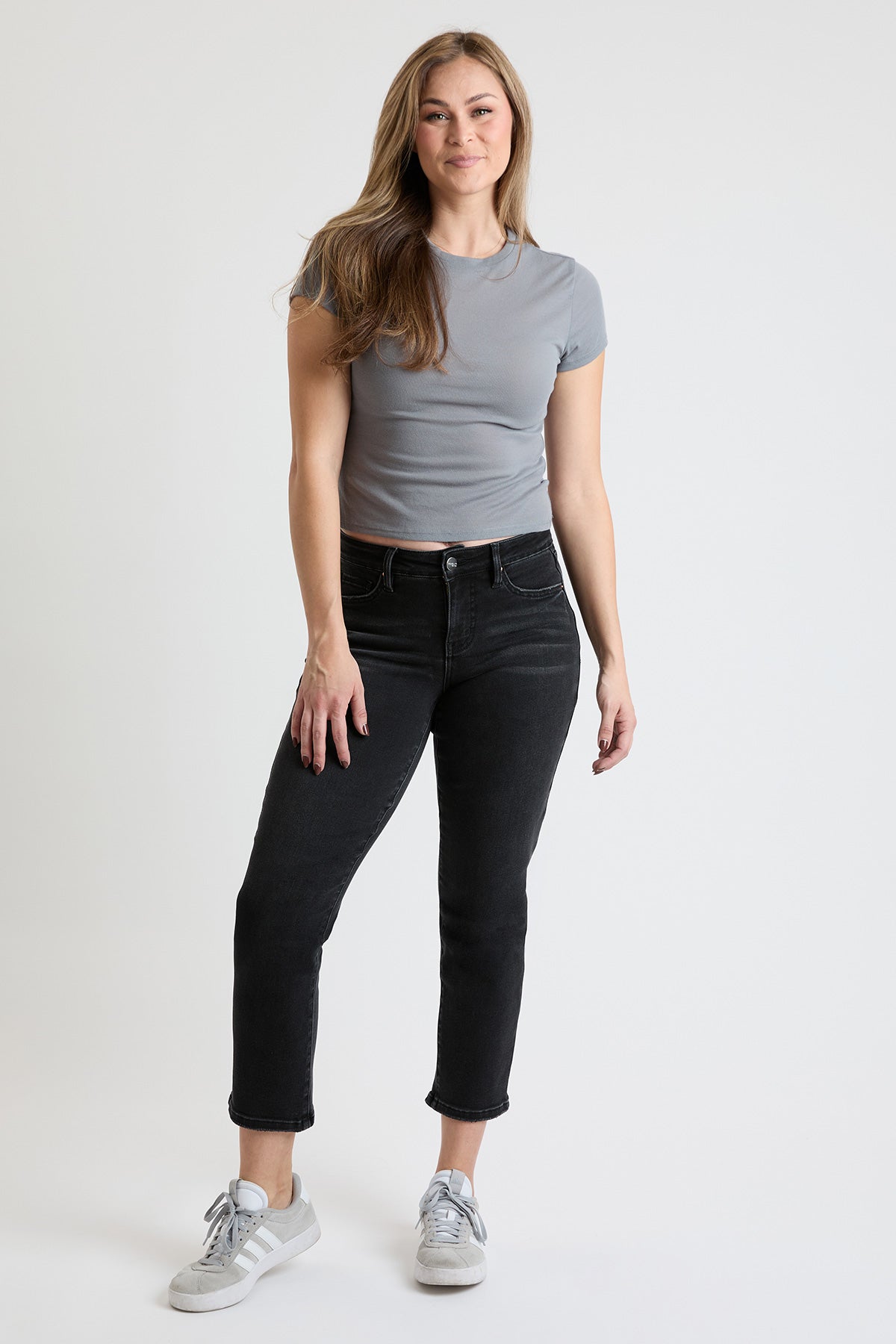 Women's Premium Stretch Cropped Slim Straight Jeans